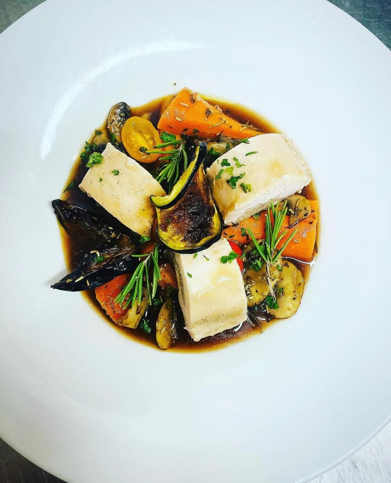 Restaurant/places to eat in Brit Hôtel Dinan - Taden