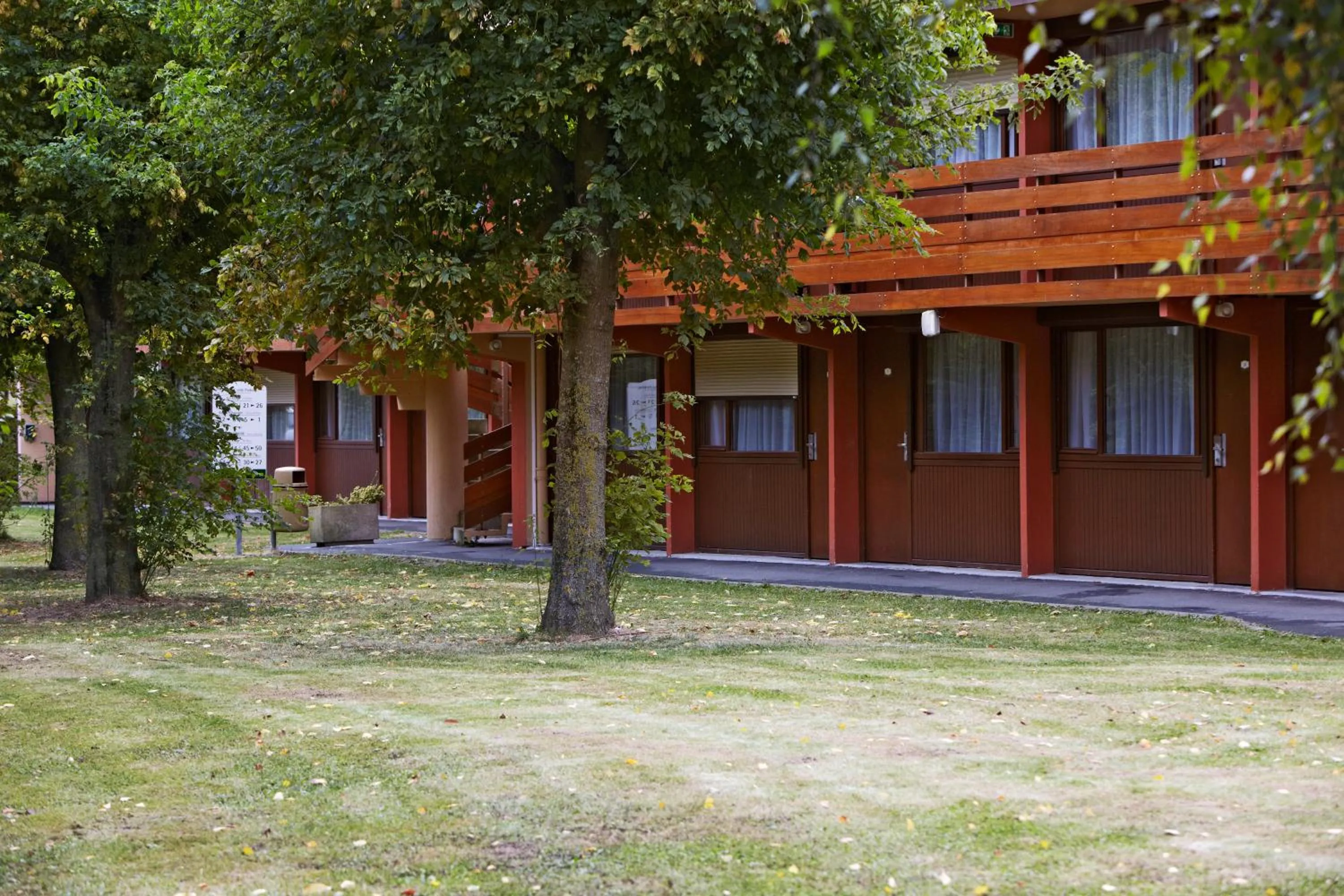 Garden in Campanile Lille Sud - Douai Cuincy