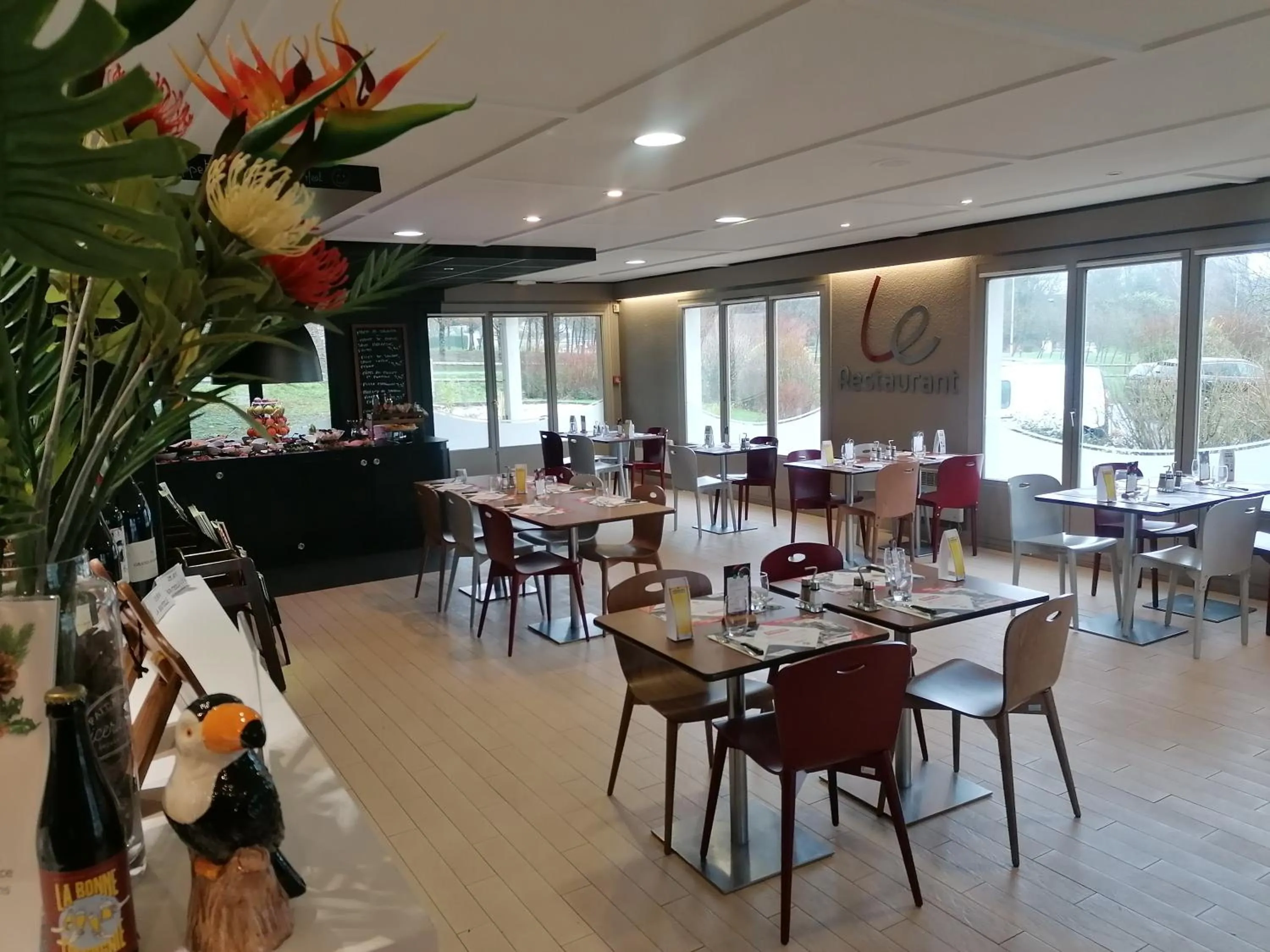 Restaurant/places to eat in Campanile Bayeux