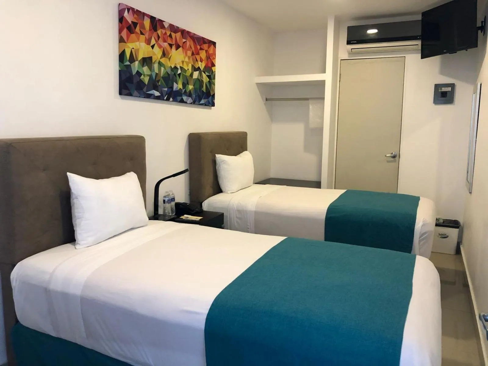 Bed in Container Inn Hotel Aeropuerto