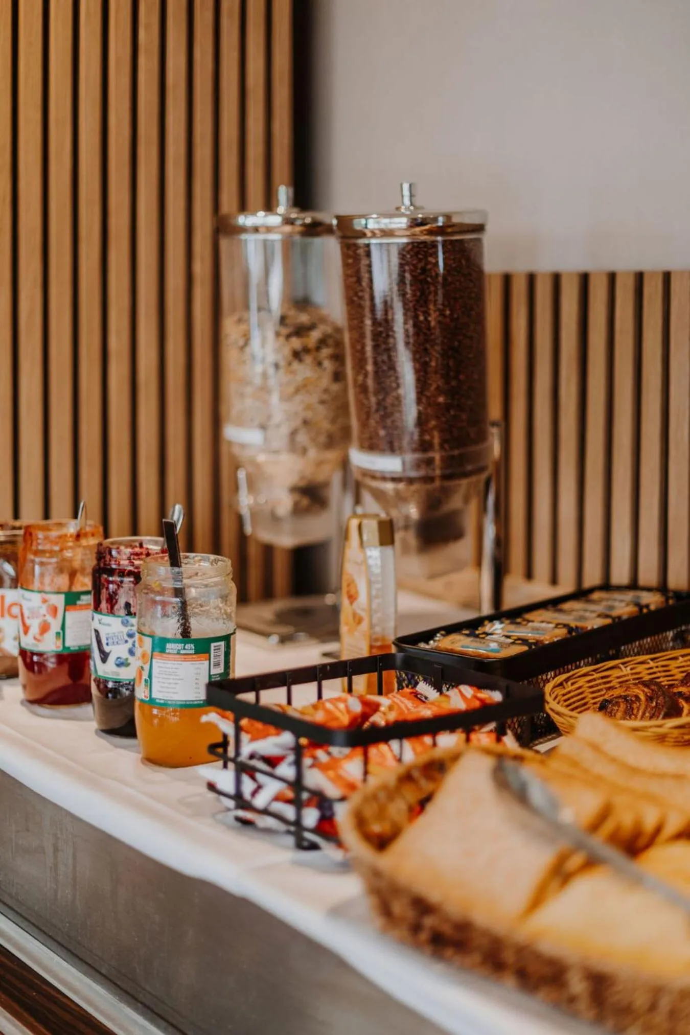Breakfast in Kyriad Deauville - St Arnoult