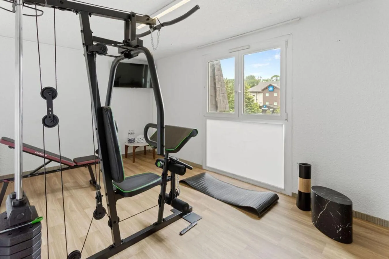 Fitness centre/facilities in Kyriad Deauville - St Arnoult