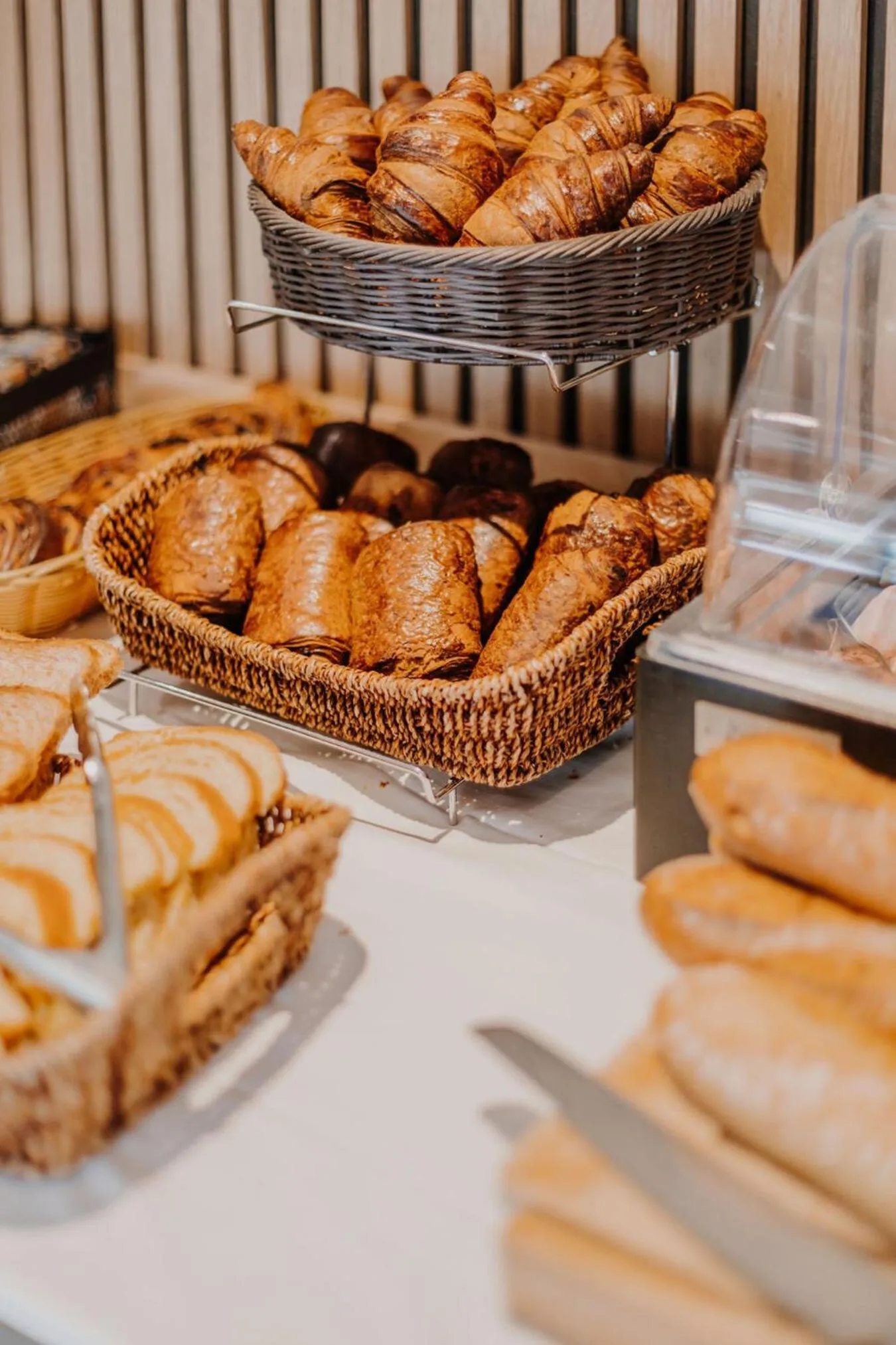 Breakfast in Kyriad Deauville - St Arnoult