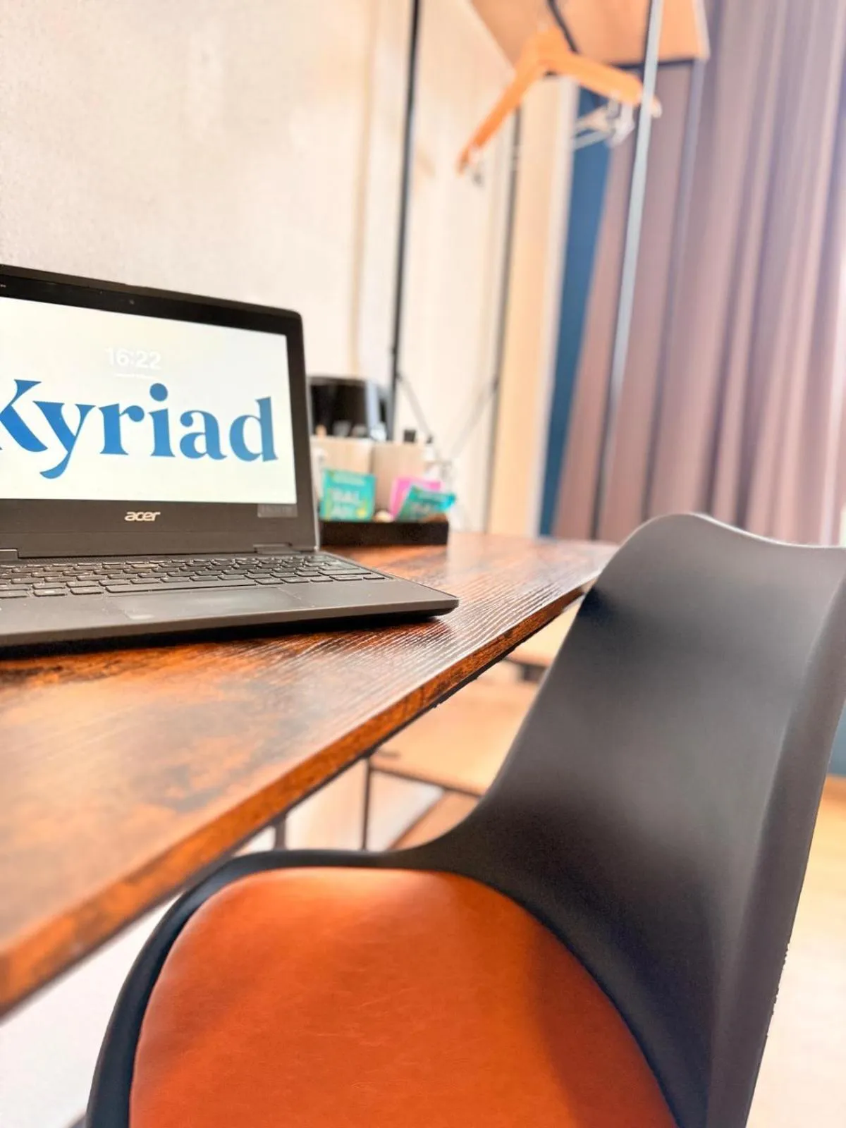 Bedroom in Kyriad Blois Sud - Vineuil