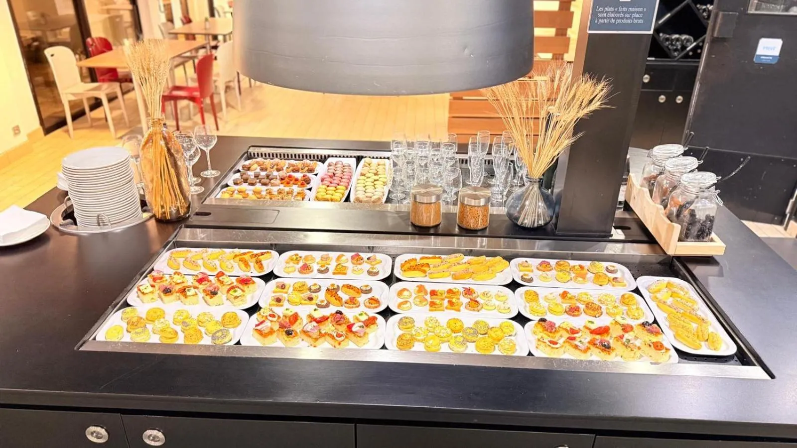 Restaurant/places to eat in Kyriad Blois Sud - Vineuil