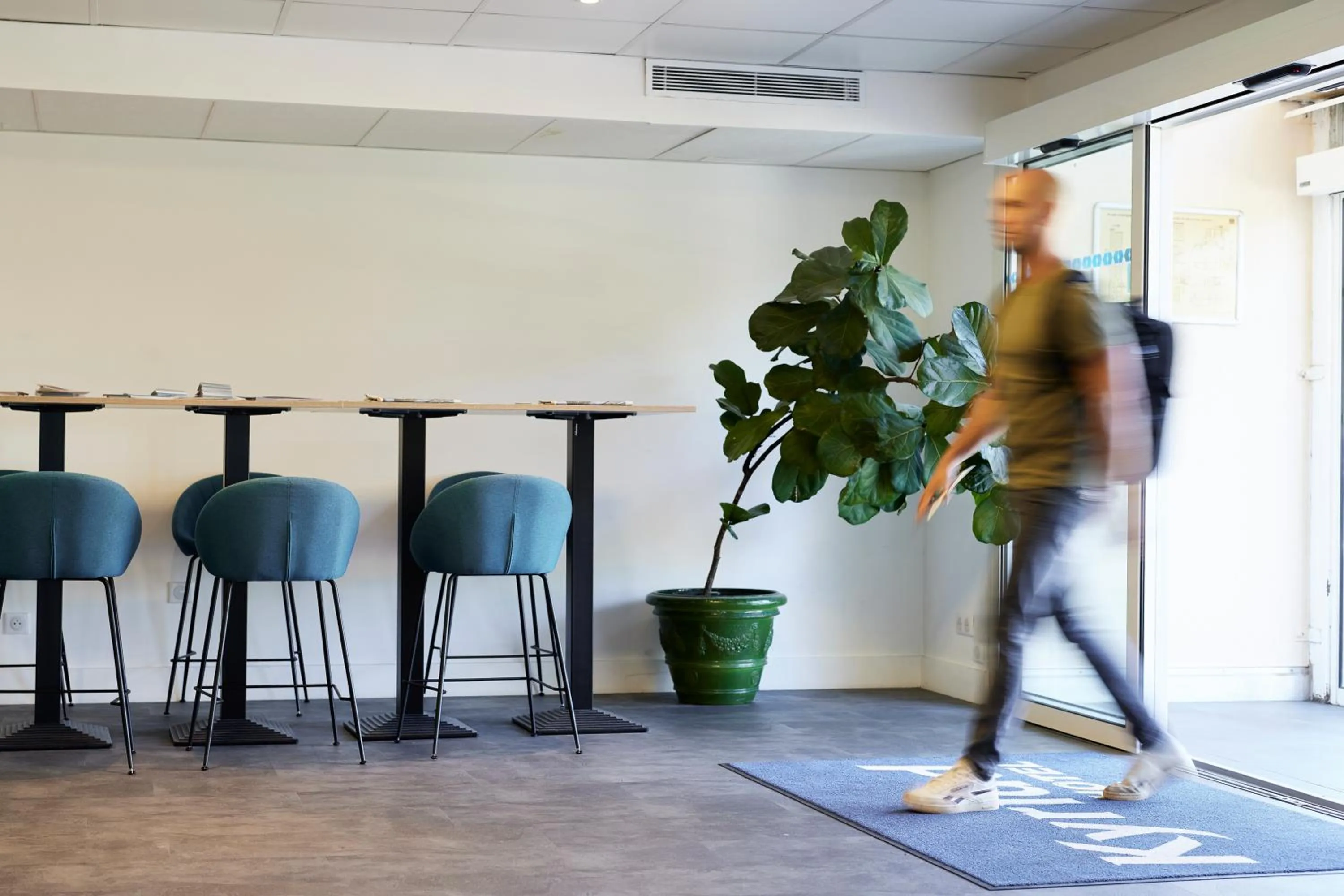 Lobby or reception in Hôtel restaurant Kyriad Fréjus