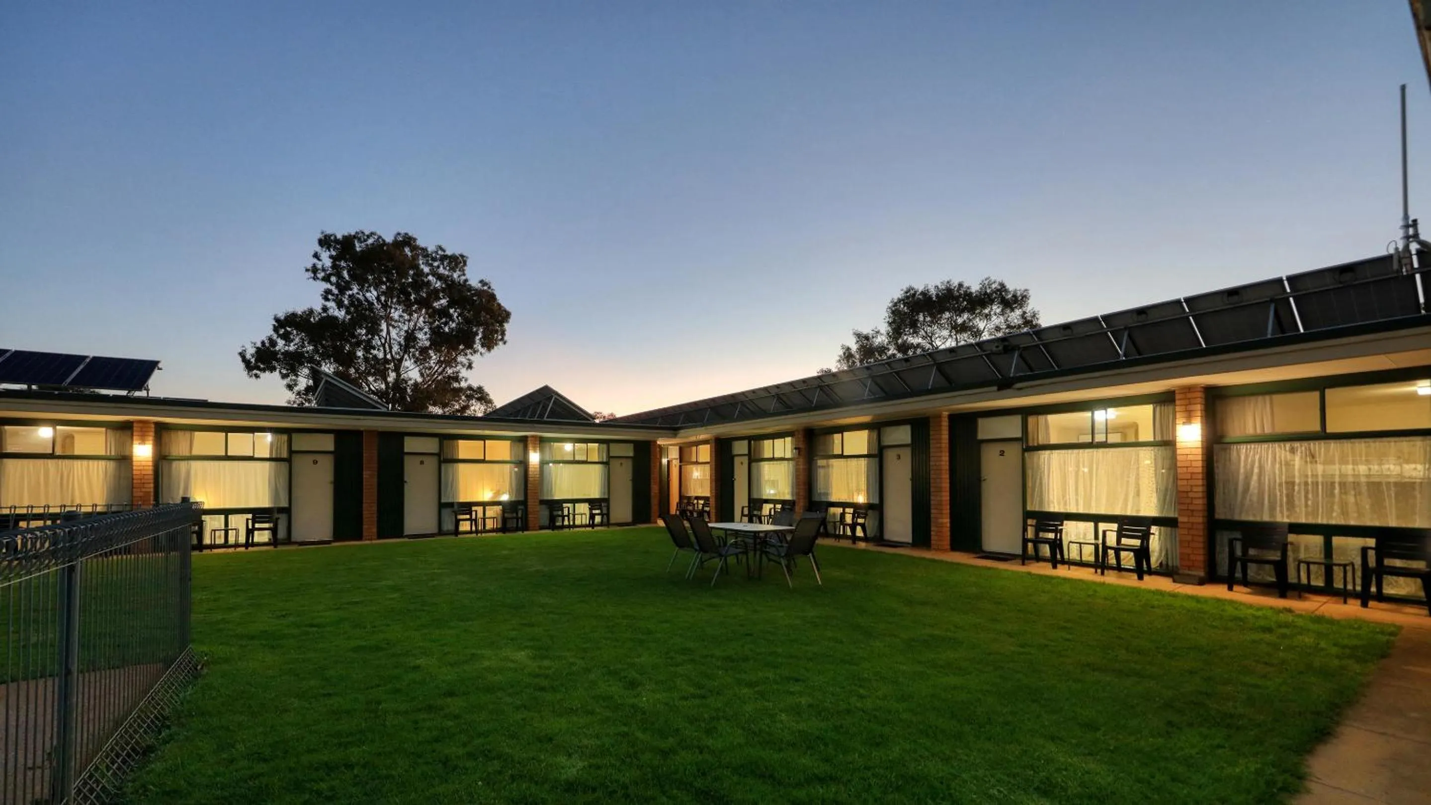 Property building in Junee Motor Inn