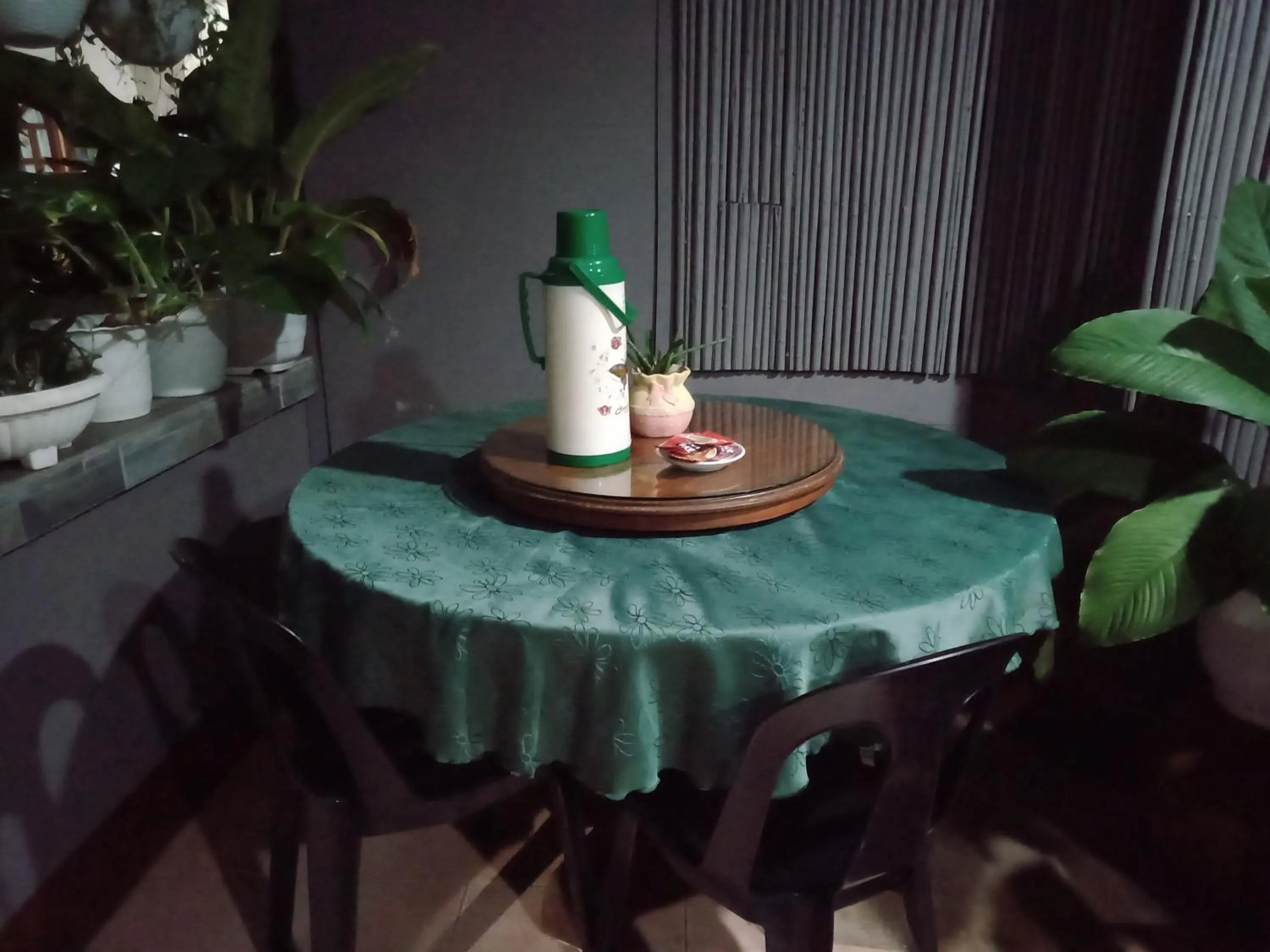 Coffee/tea facilities in Dalinda's Homestay