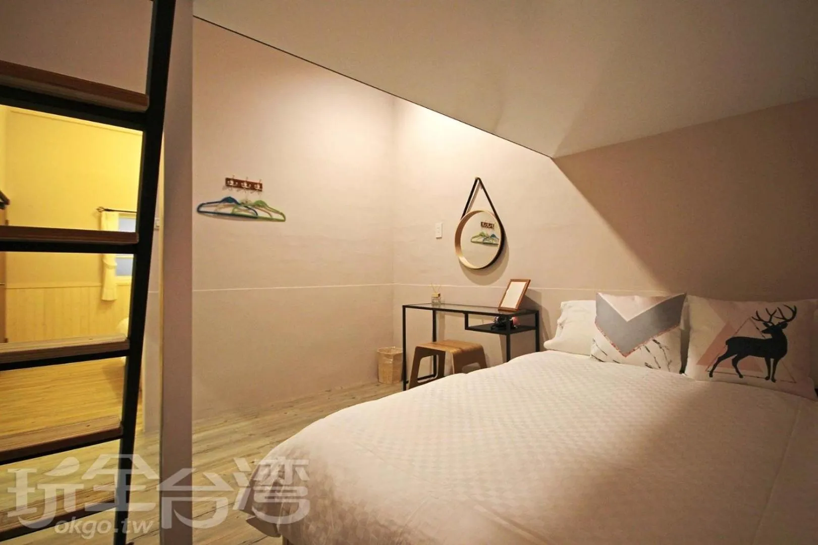 Bed in Tainan Little Day