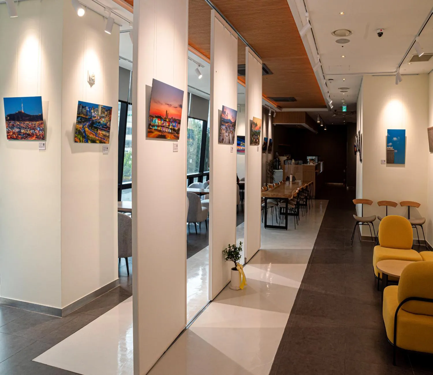 Coffee/tea facilities in Hotel The Designers Seoul Station