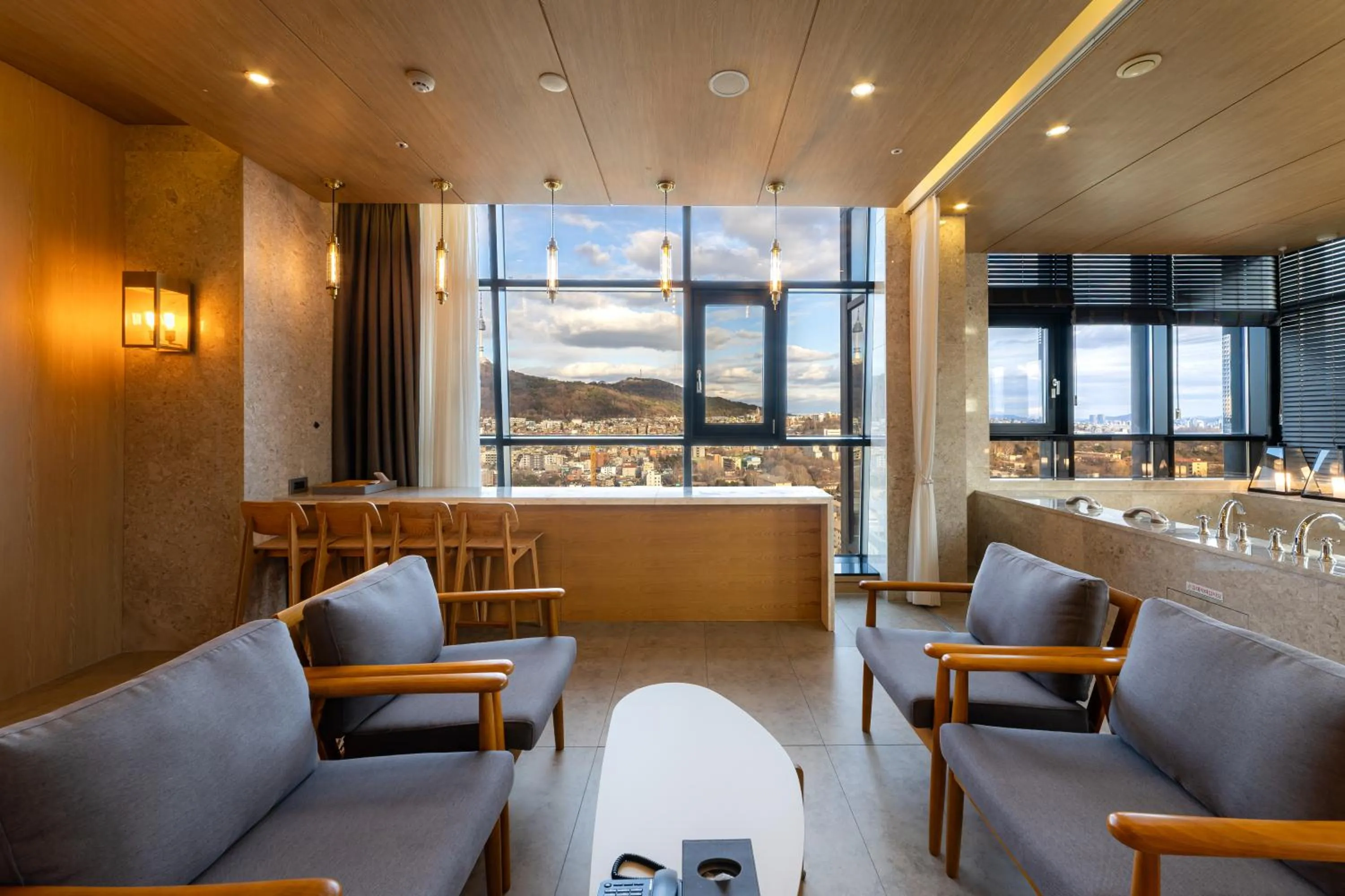 Hotel The Designers Seoul Station