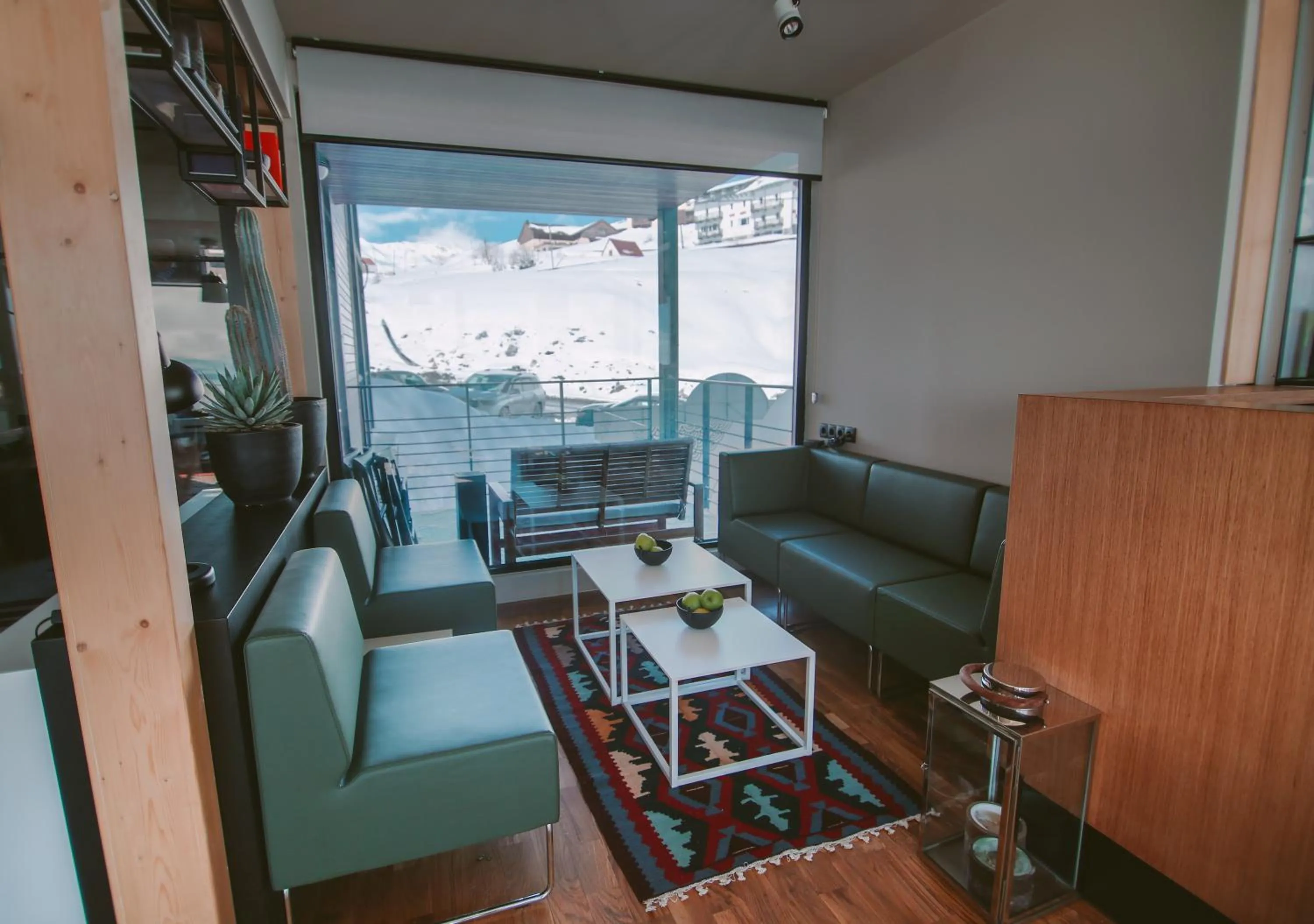 Lobby or reception in Quadrum Hotel