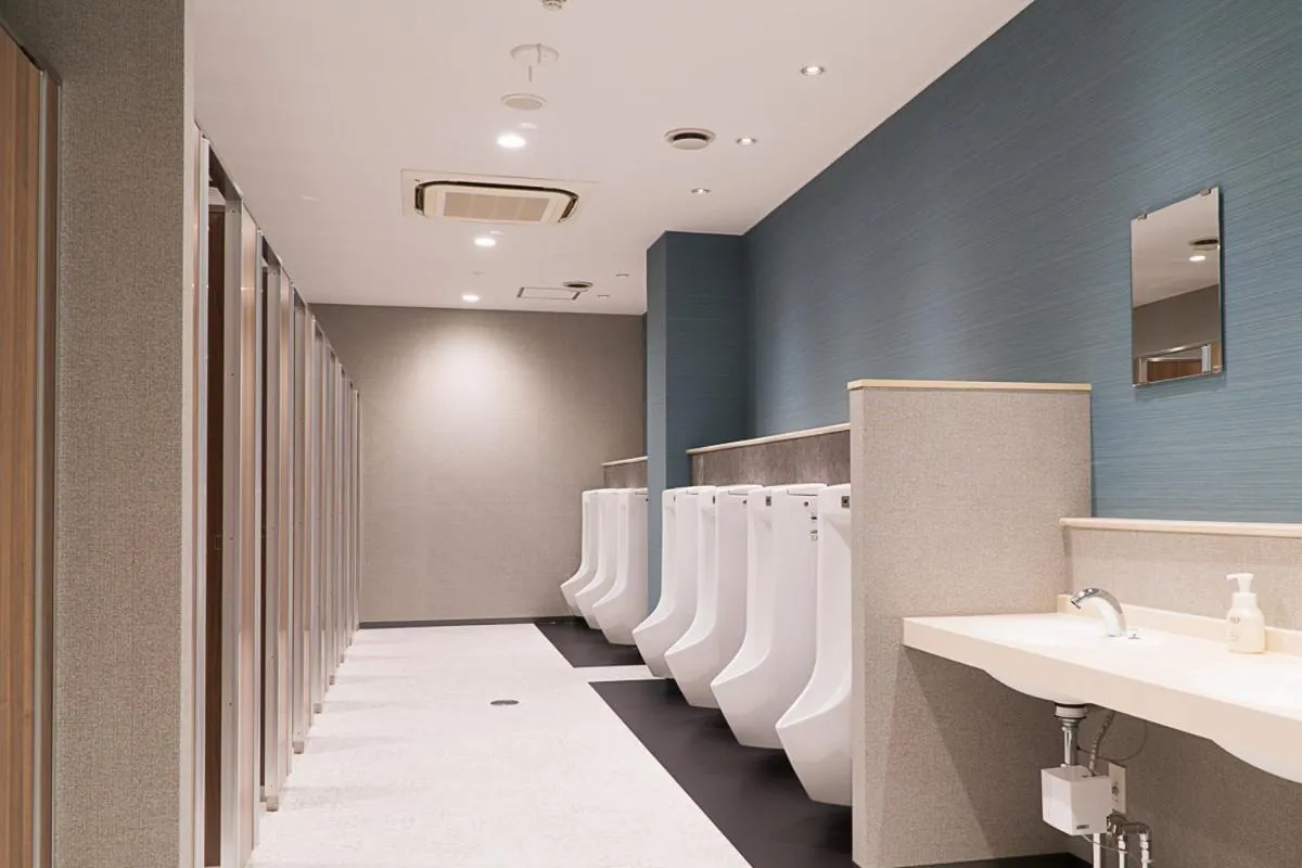 Toilet in Mt.Fuji Cabin & Lounge Highland Station Inn (Capsule Hotel)