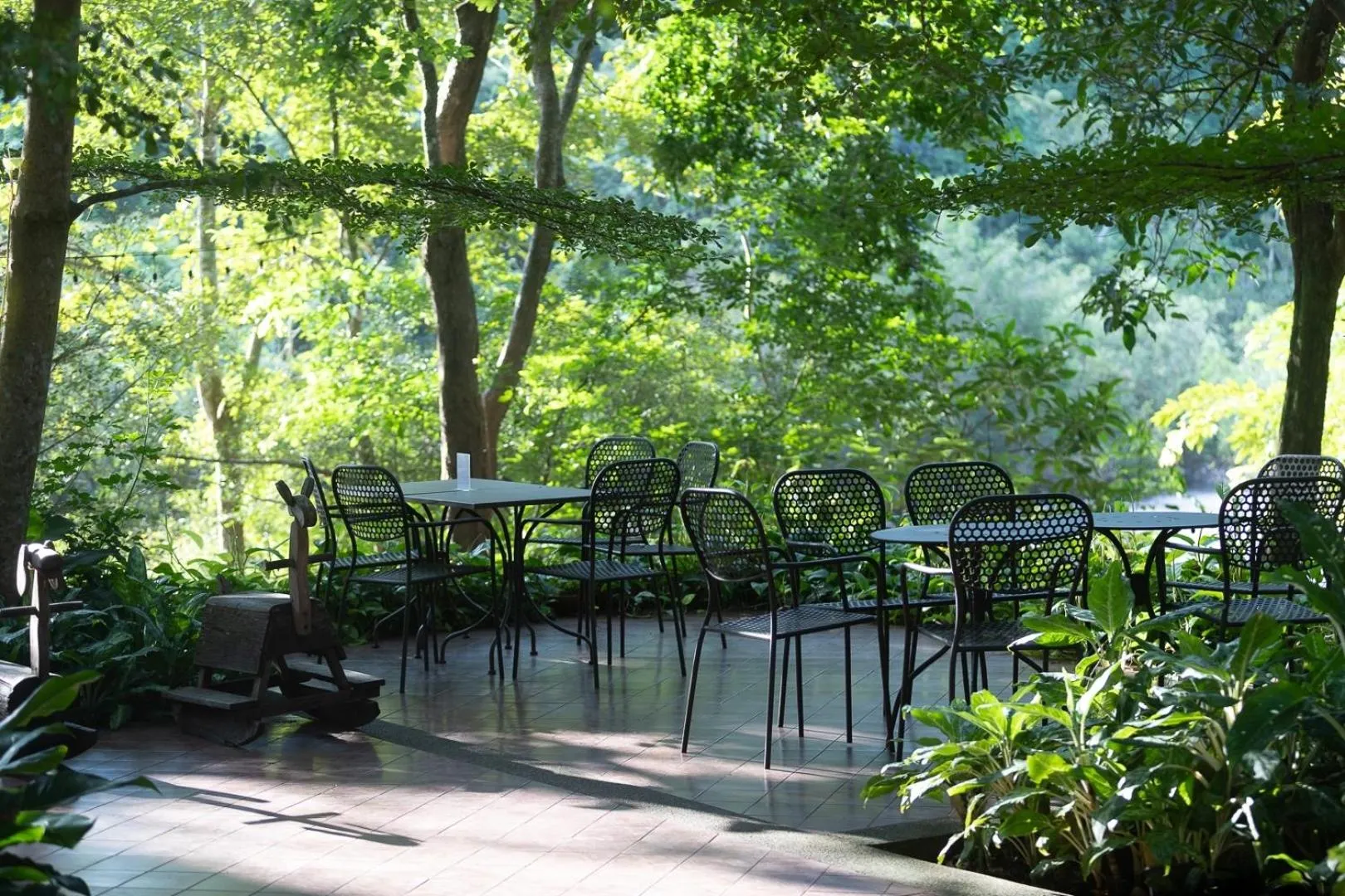 Garden in Wanathara Resort