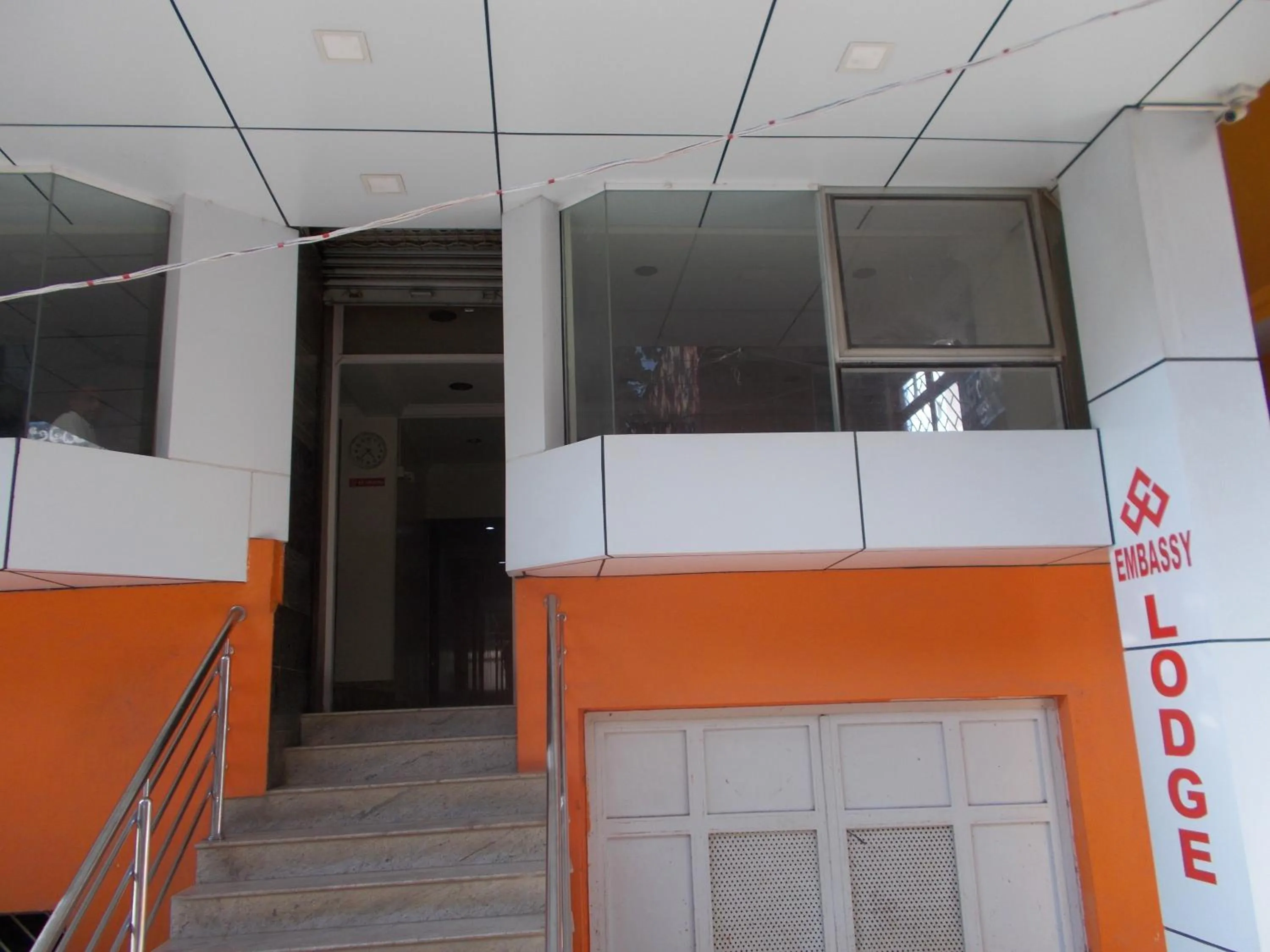 Facade/entrance in Hotel Embassy