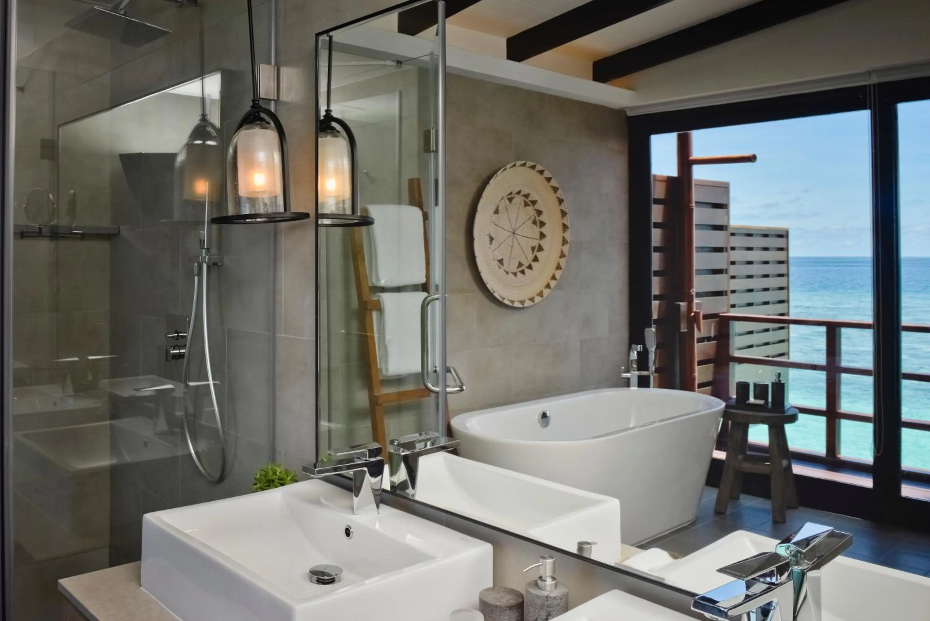 Bathroom in Grand Park Kodhipparu Maldives