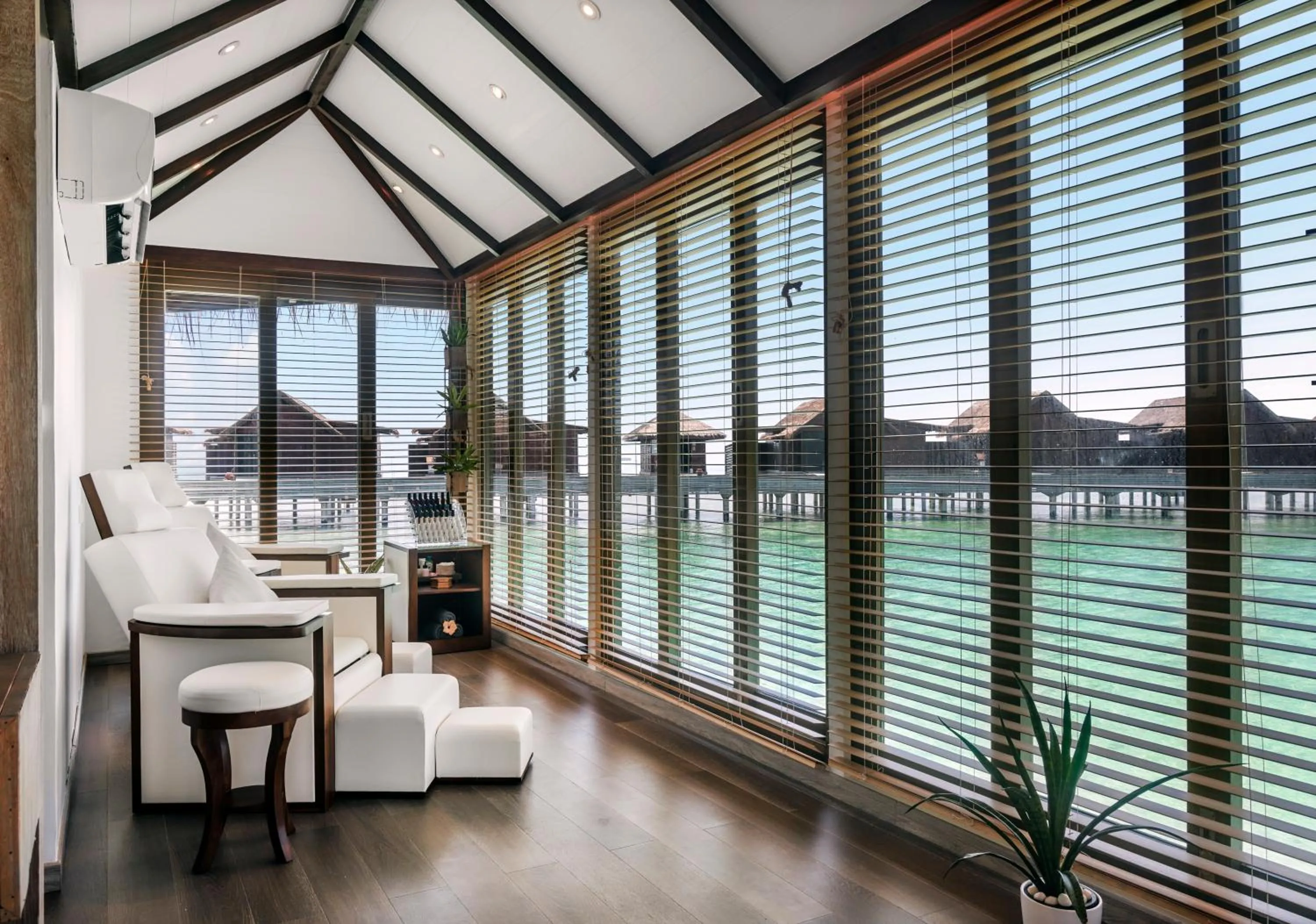 Spa and wellness centre/facilities in Grand Park Kodhipparu Maldives