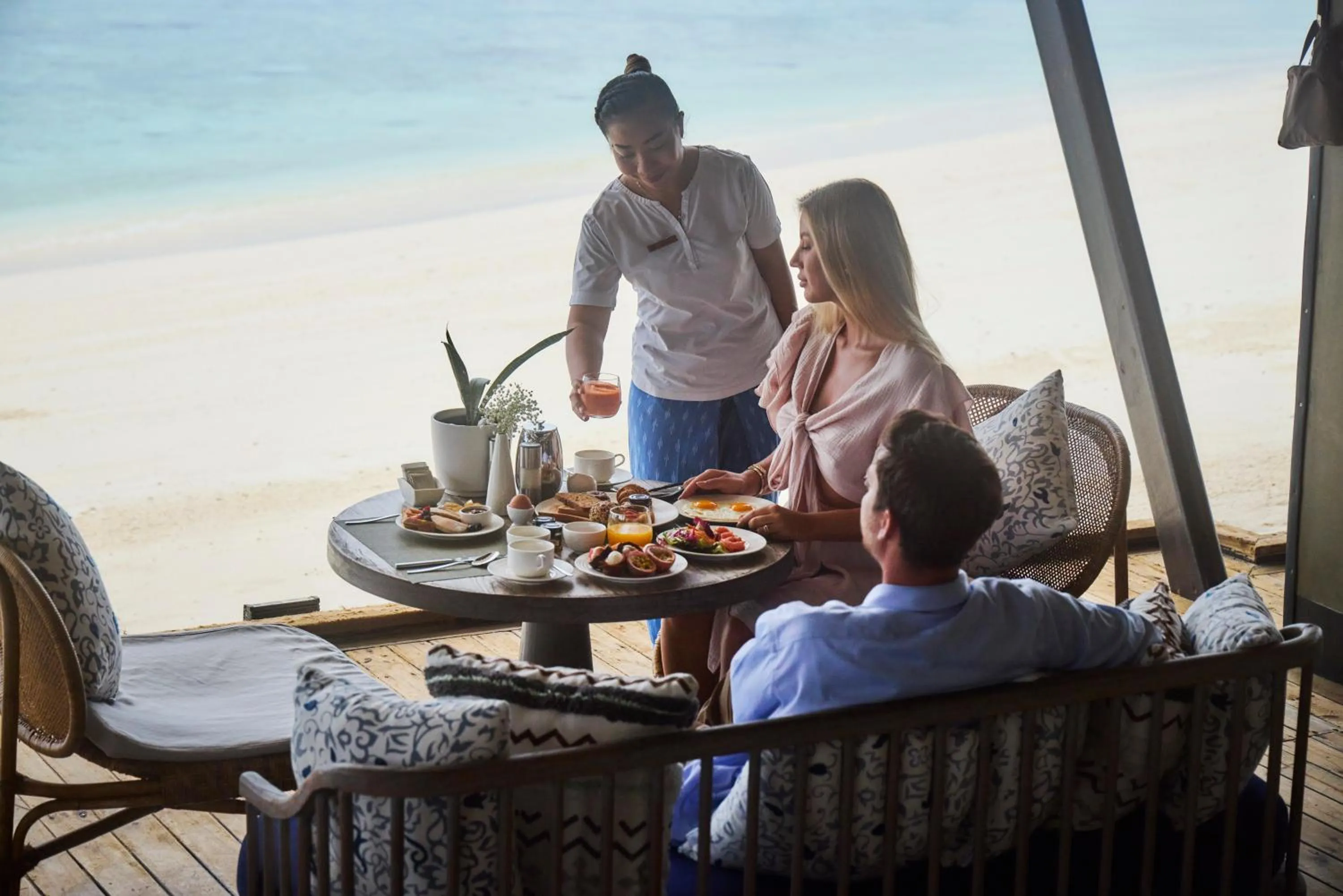 Restaurant/places to eat in Grand Park Kodhipparu Maldives