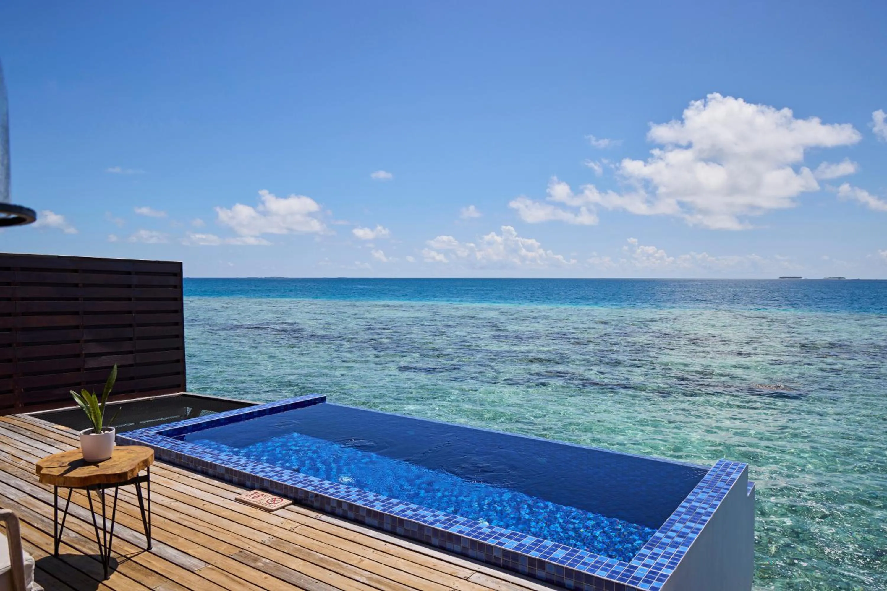 Pool view in Grand Park Kodhipparu Maldives