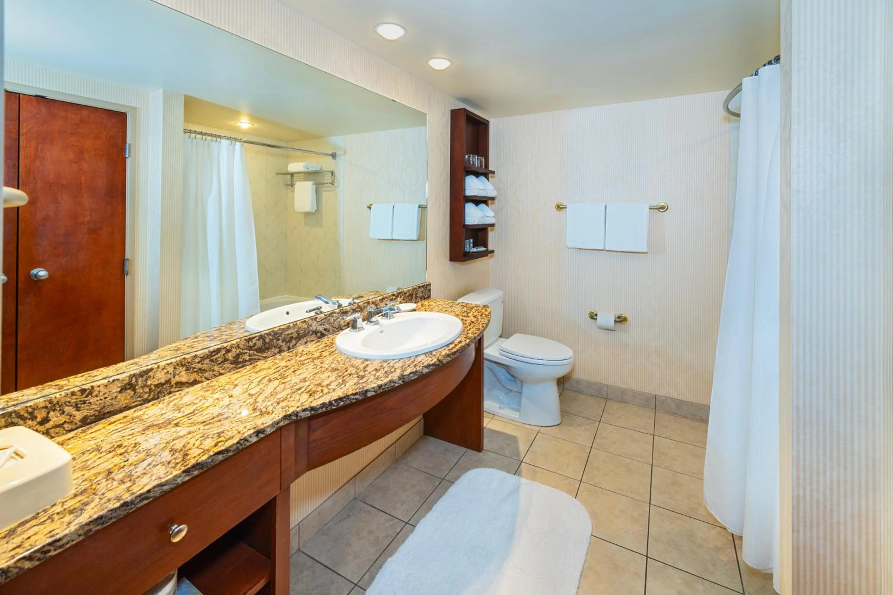 Toilet in Royal Canadian Lodge