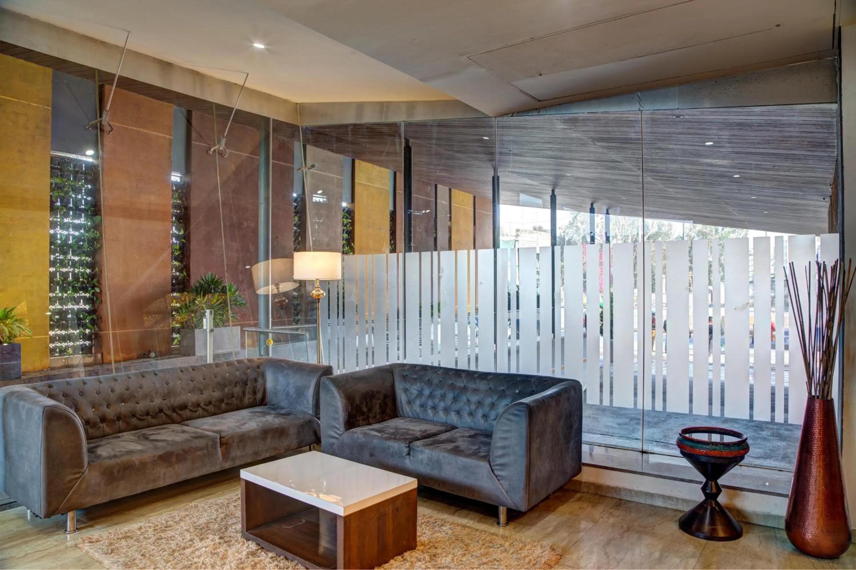 Icon Business Hotel by Bhagini