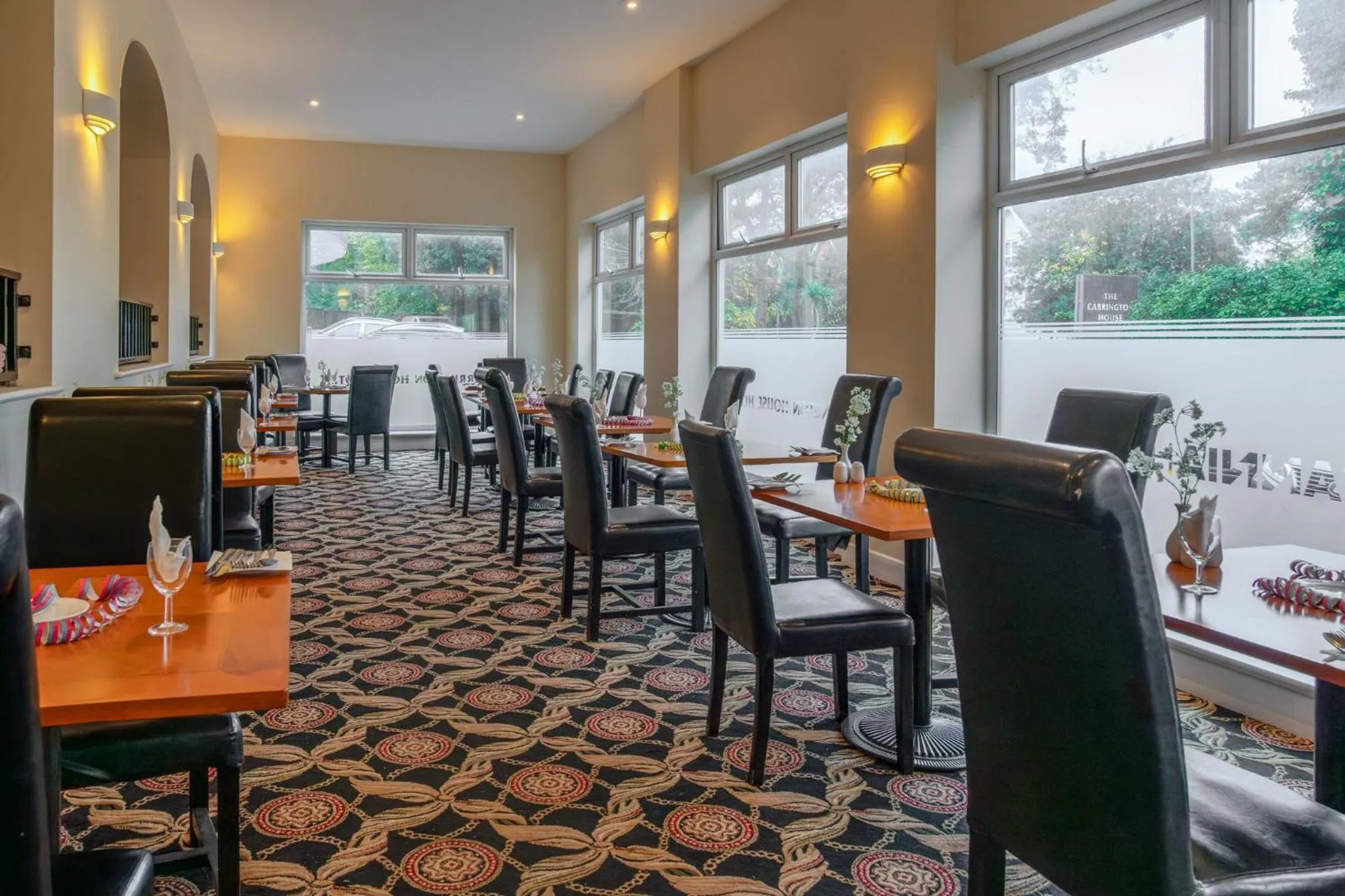 Restaurant/places to eat in Carrington House Hotel
