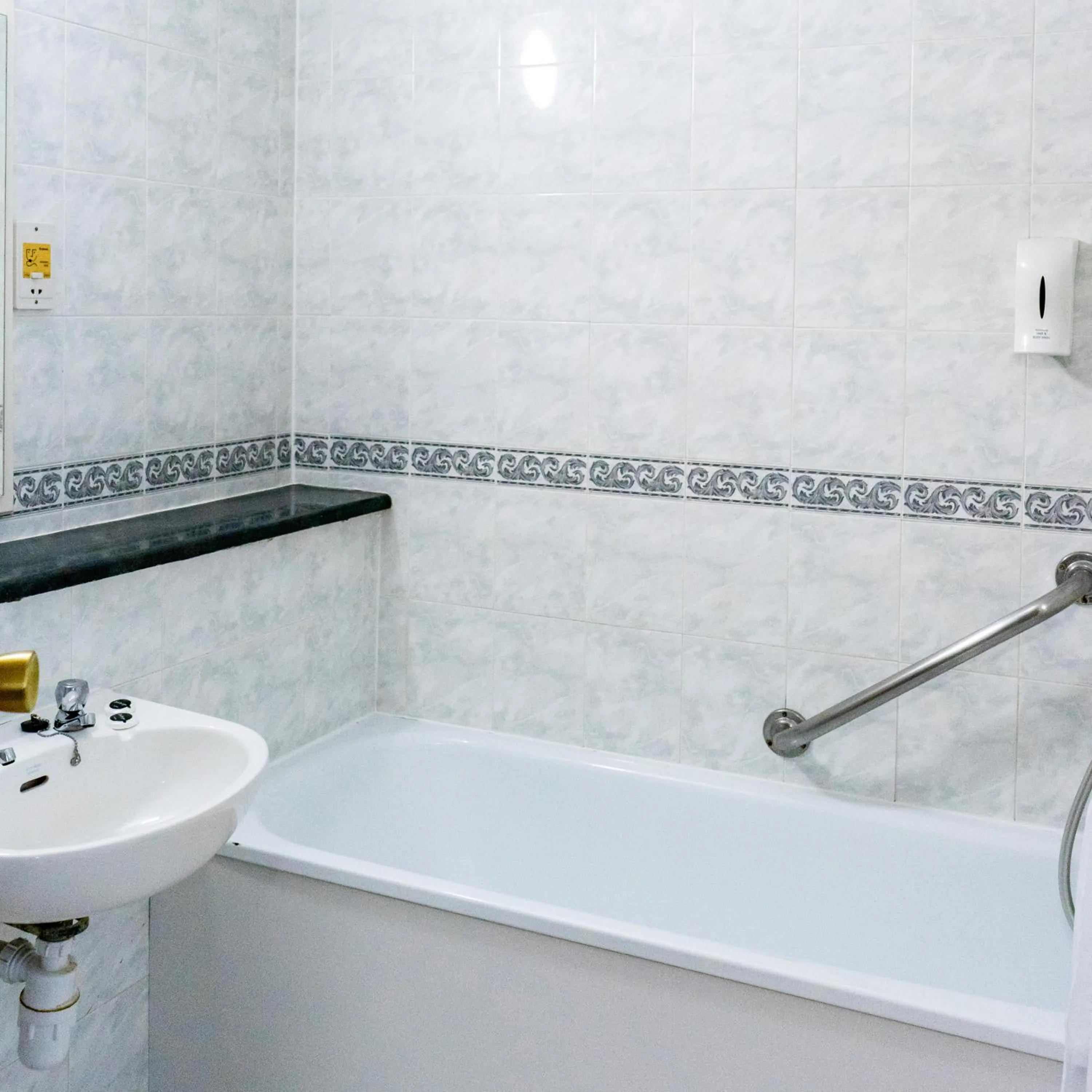 Bathroom in Carrington House Hotel