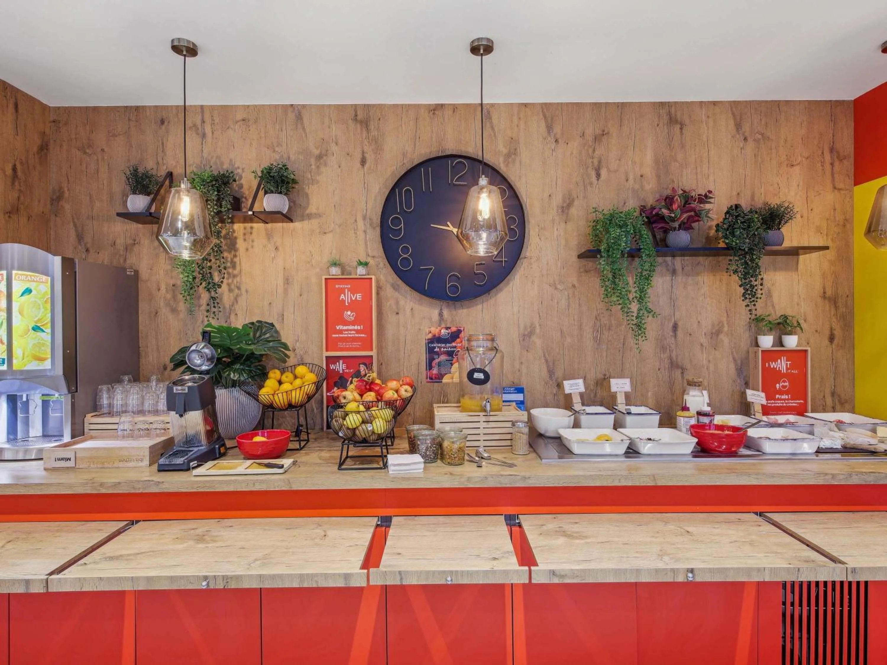 Breakfast in ibis Saint Germain en Laye Centre