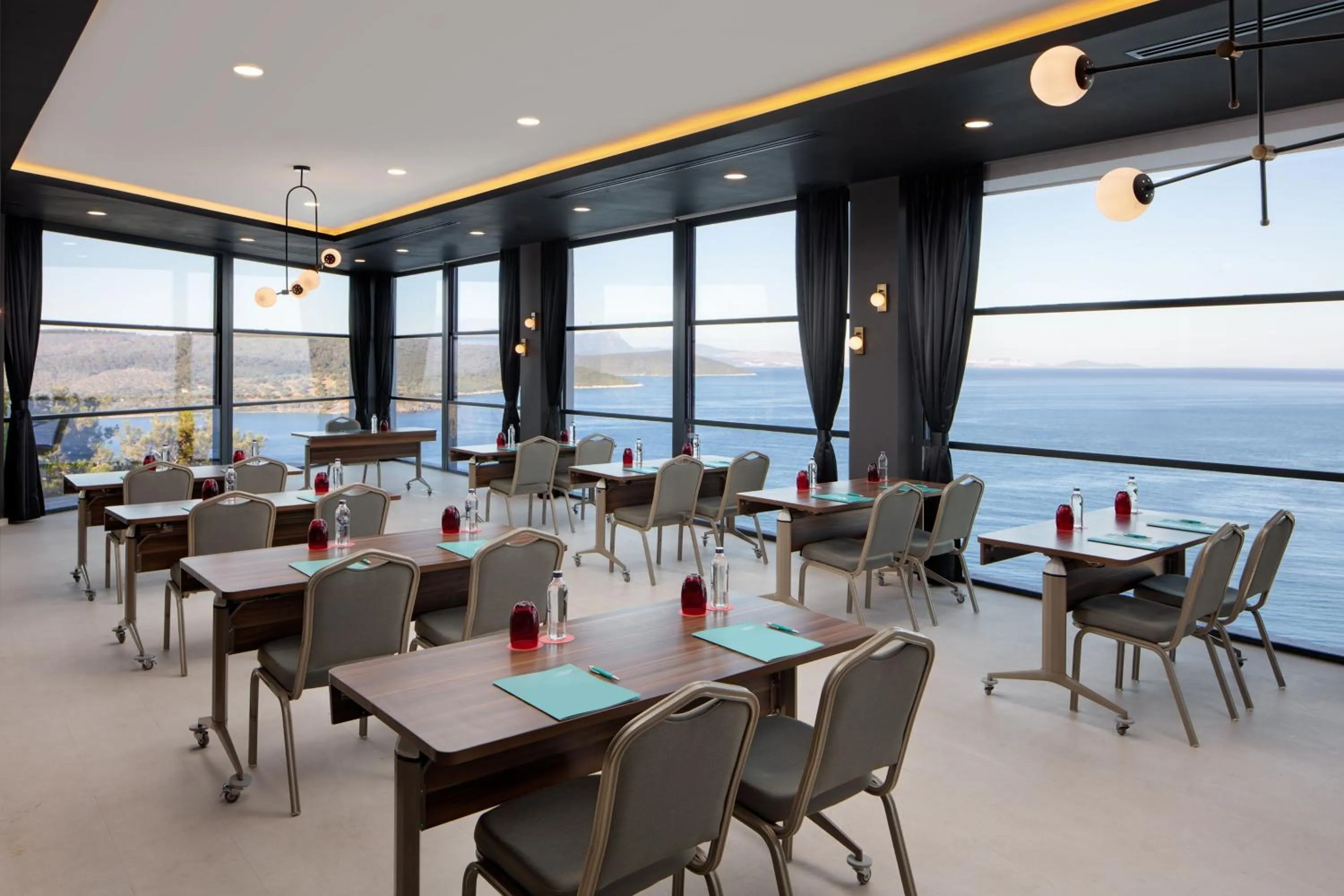 Meeting/conference room in Le Meridien Bodrum Beach Resort