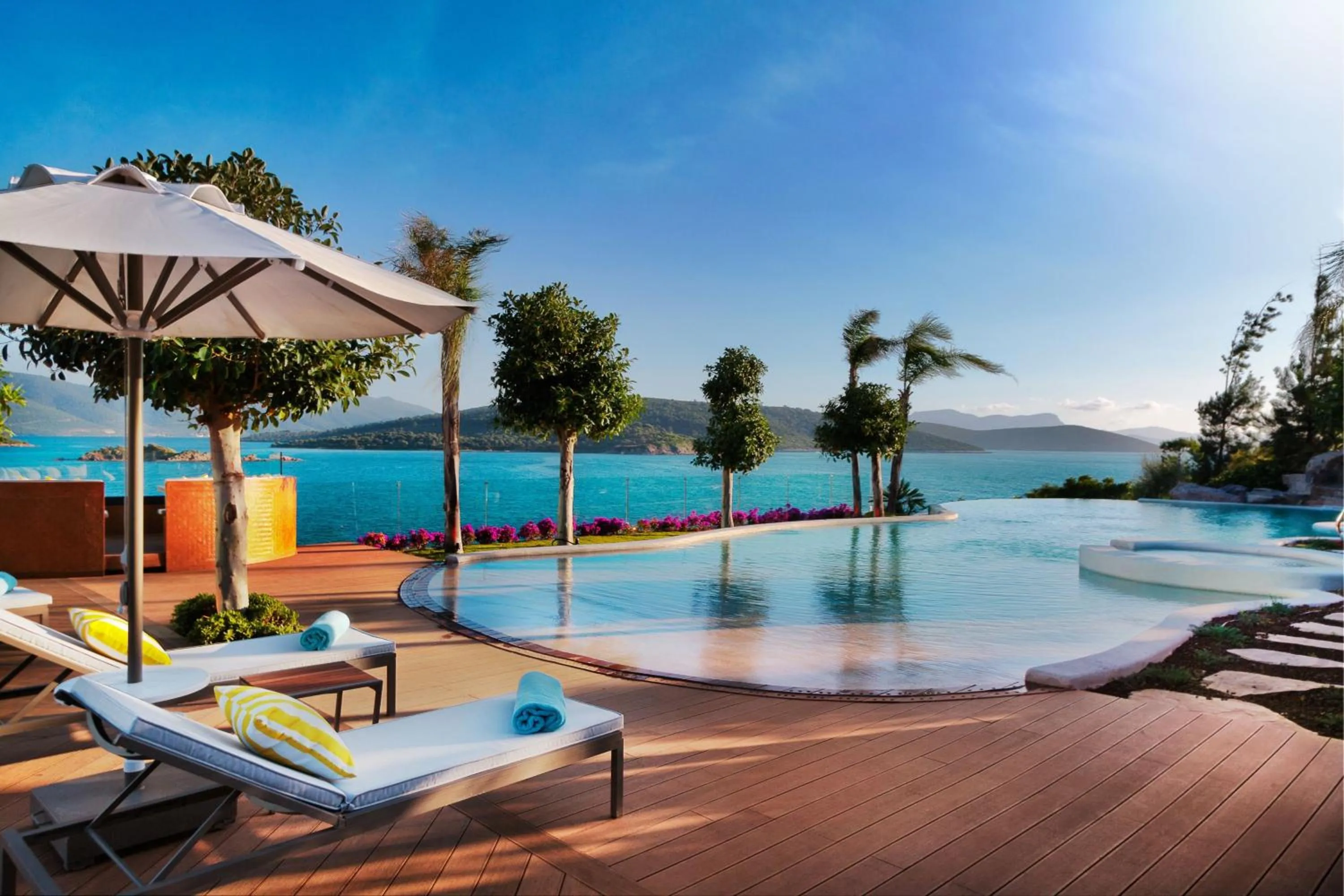 Swimming pool in Le Meridien Bodrum Beach Resort
