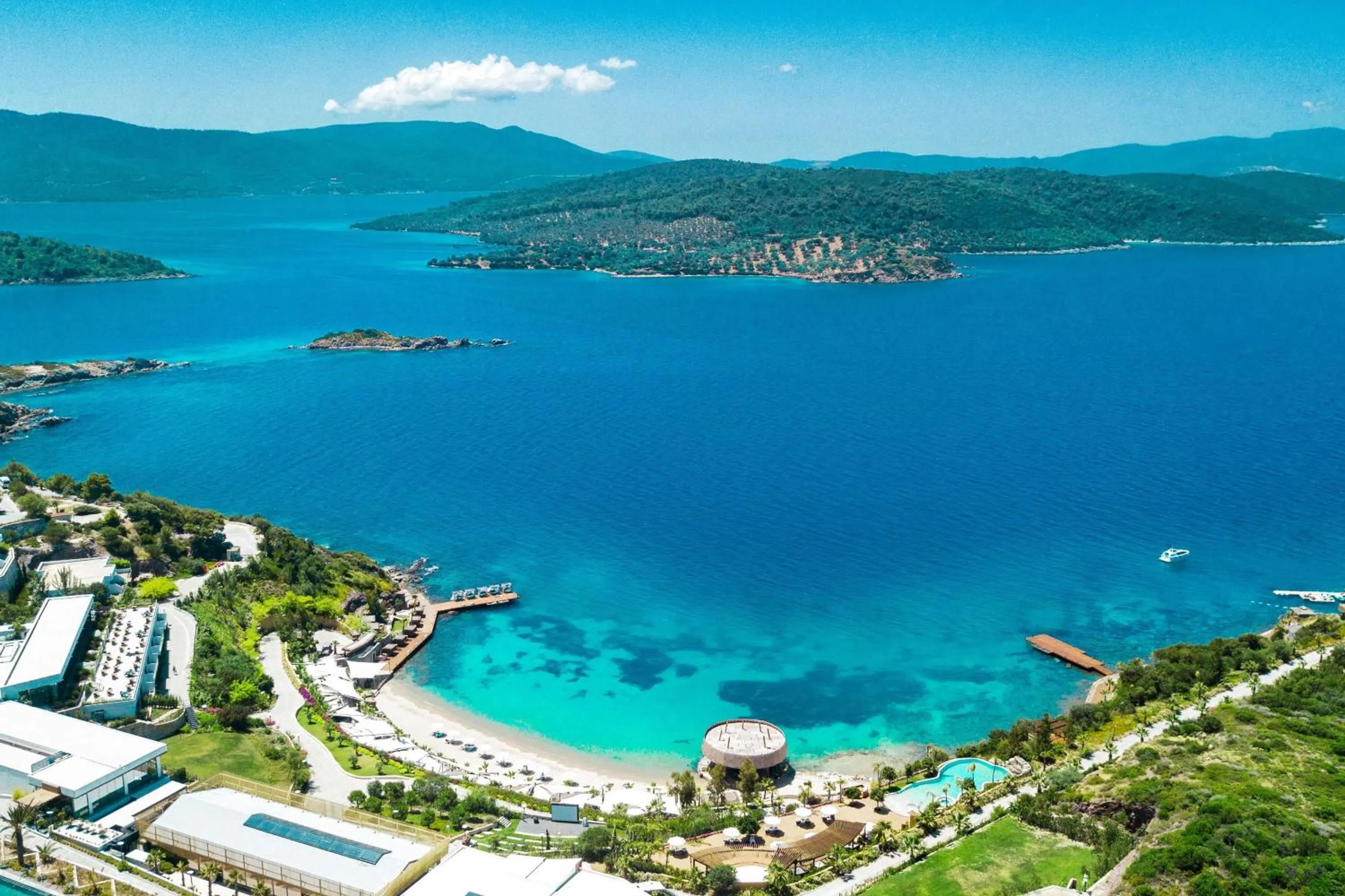 Property building in Le Meridien Bodrum Beach Resort