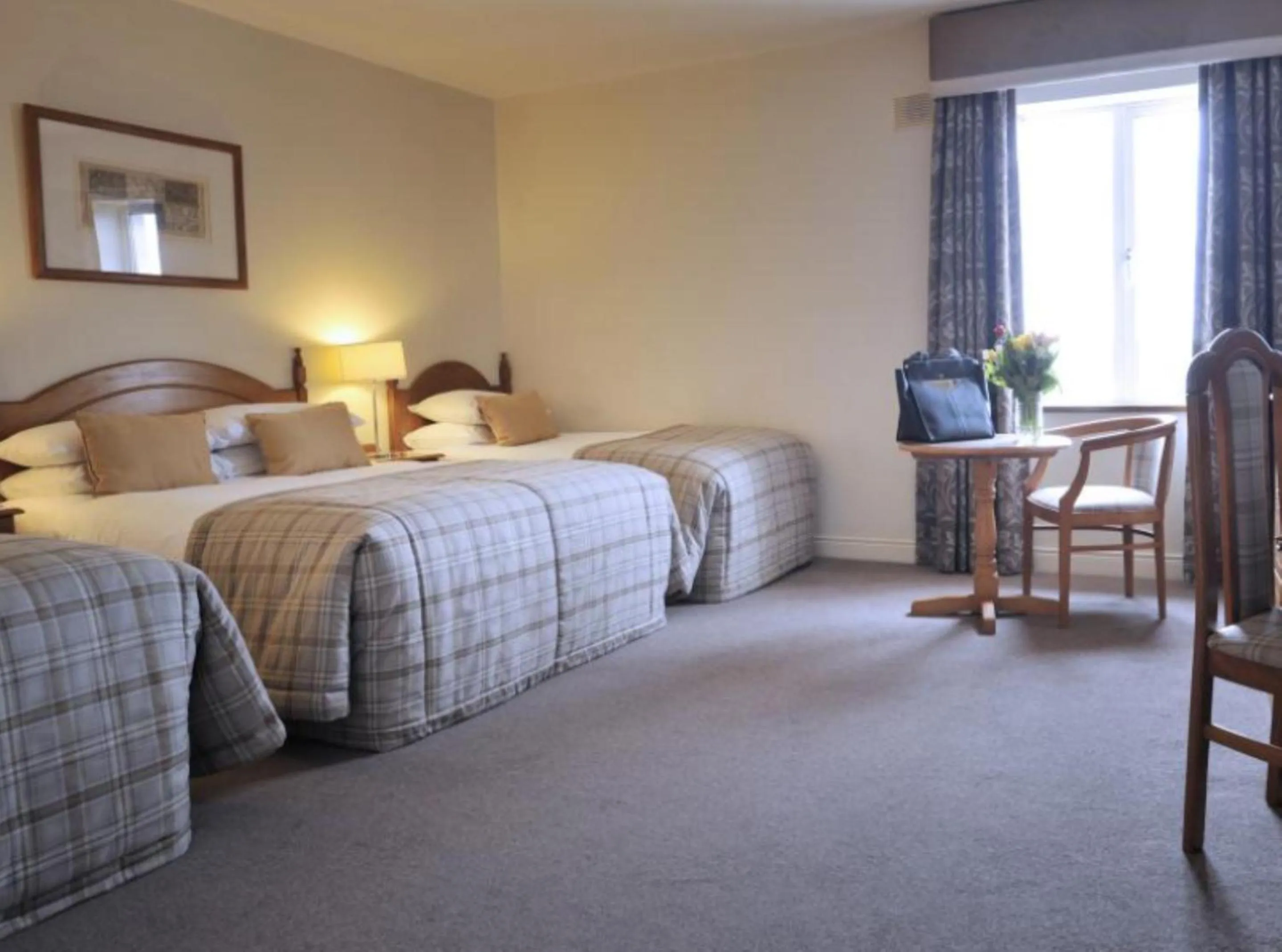 Bedroom, Bed in Temple Gate Hotel