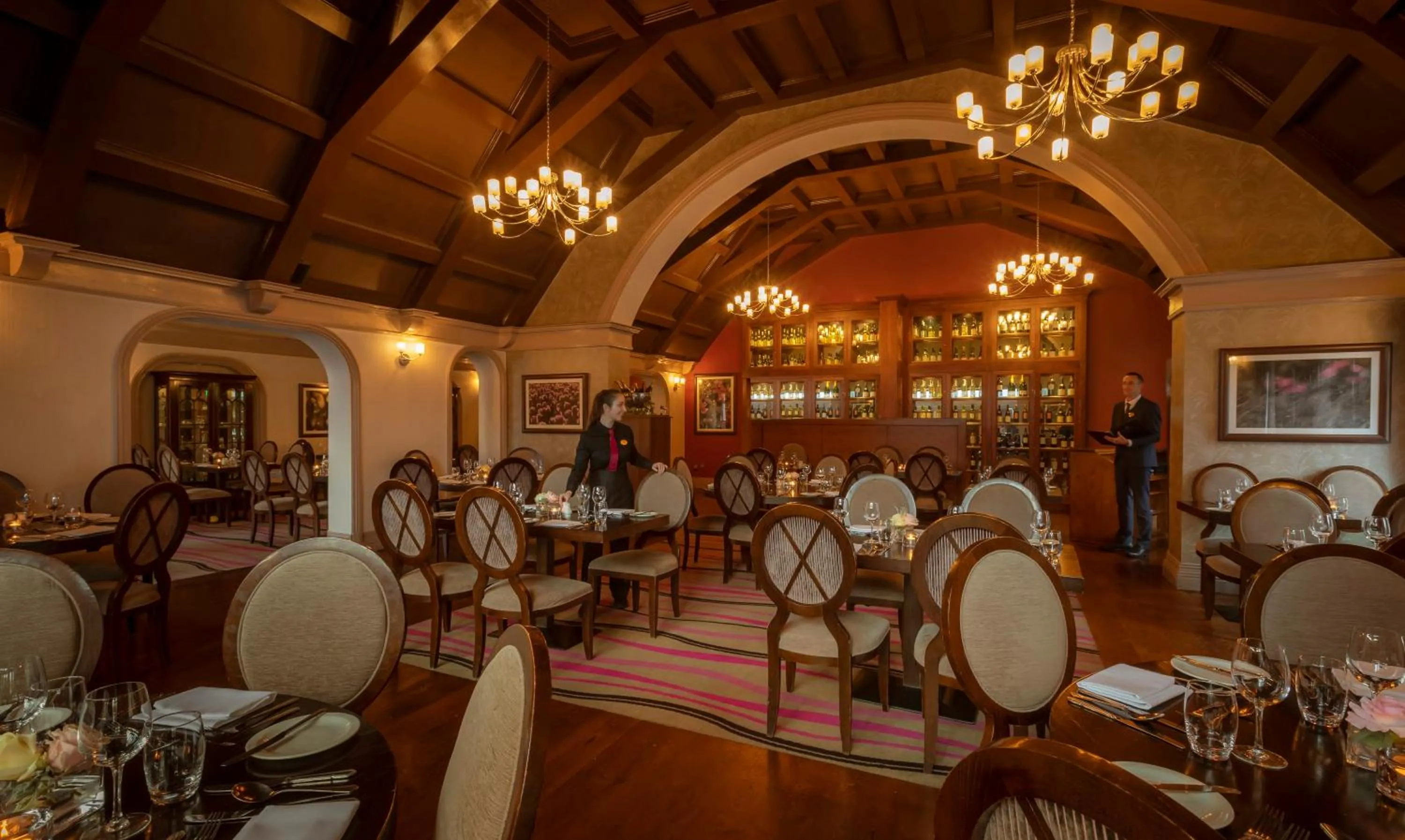 Restaurant/places to eat in Temple Gate Hotel