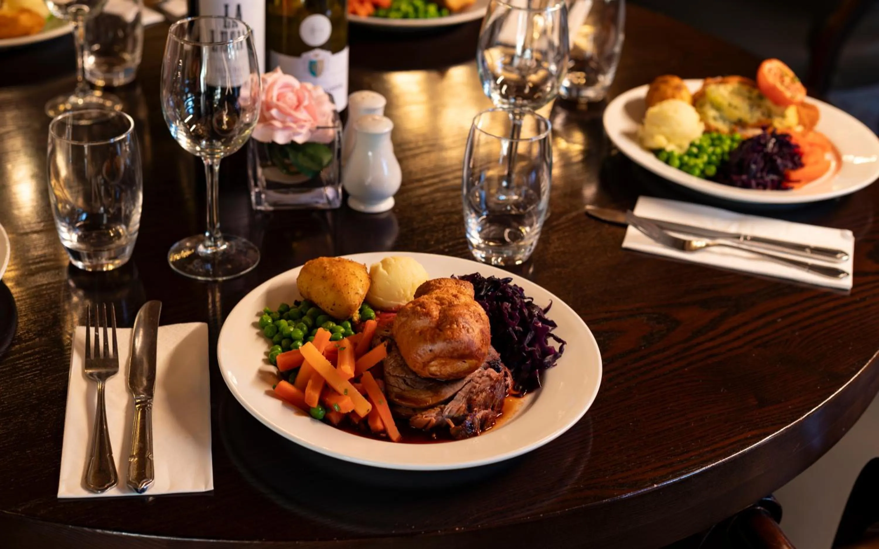 Restaurant/places to eat in Temple Gate Hotel