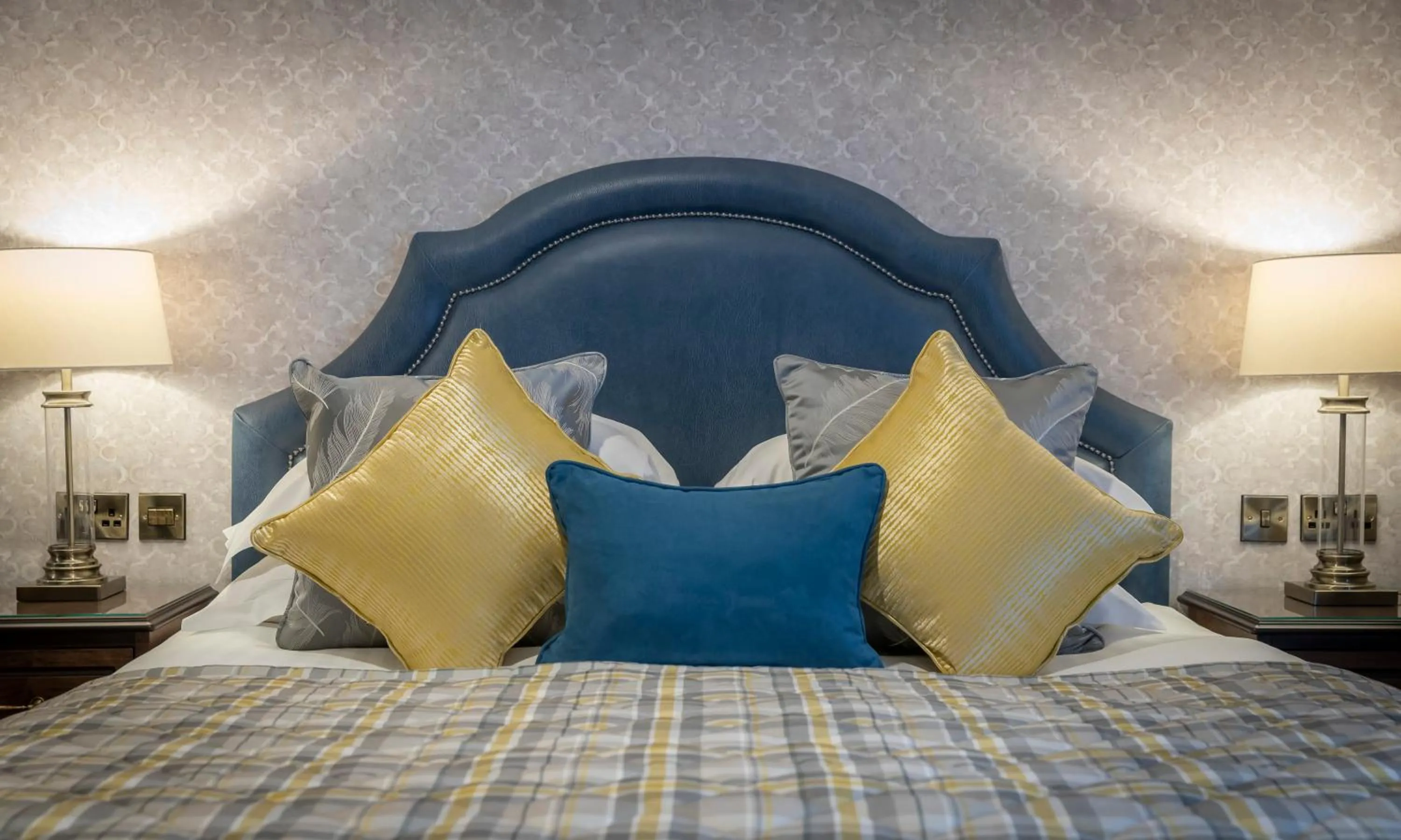 Bed in Temple Gate Hotel