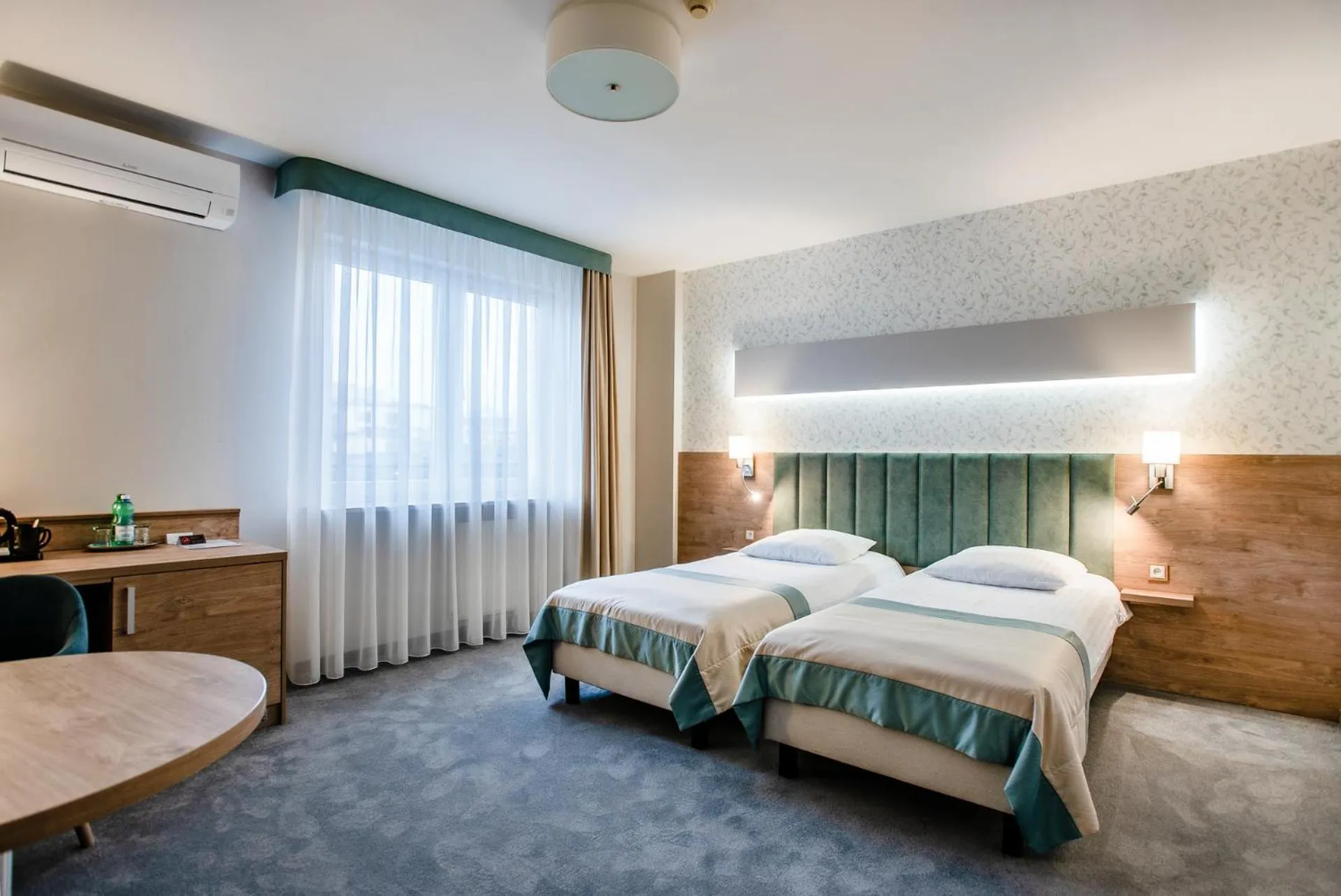 Photo of the whole room, Bed in Hotel La Mar