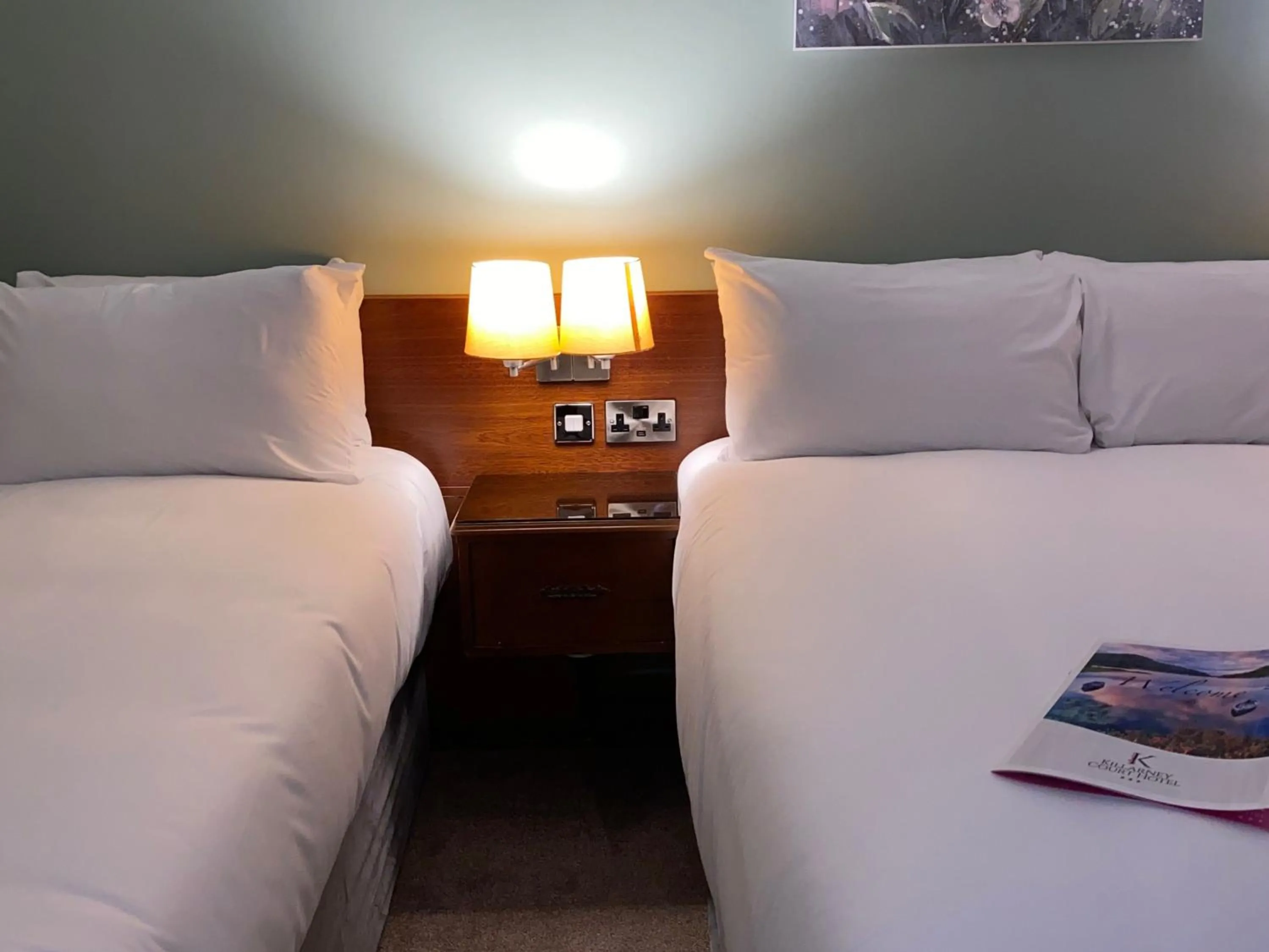 Bed in Killarney Court Hotel