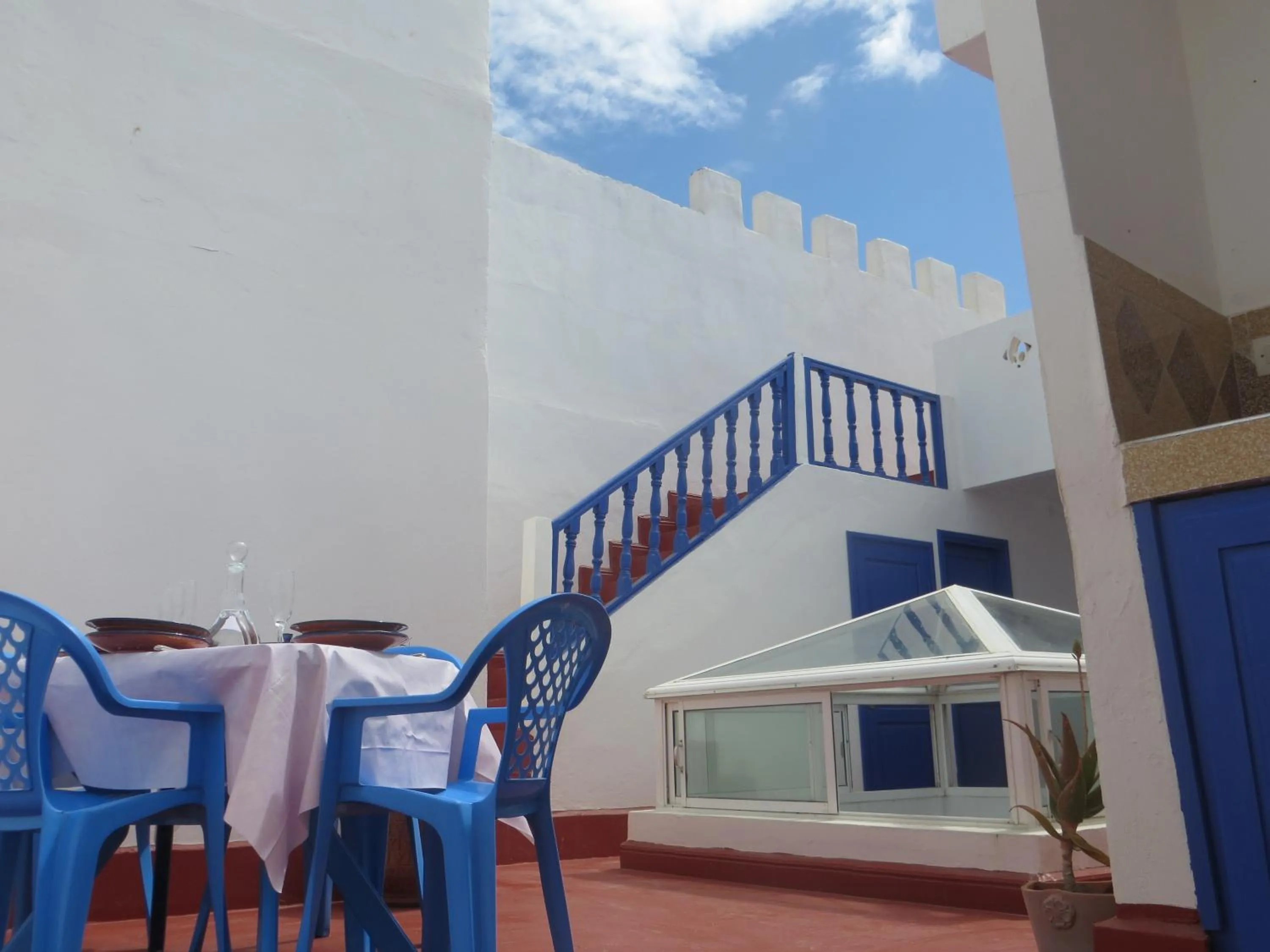 Restaurant/places to eat in Riad Gloria