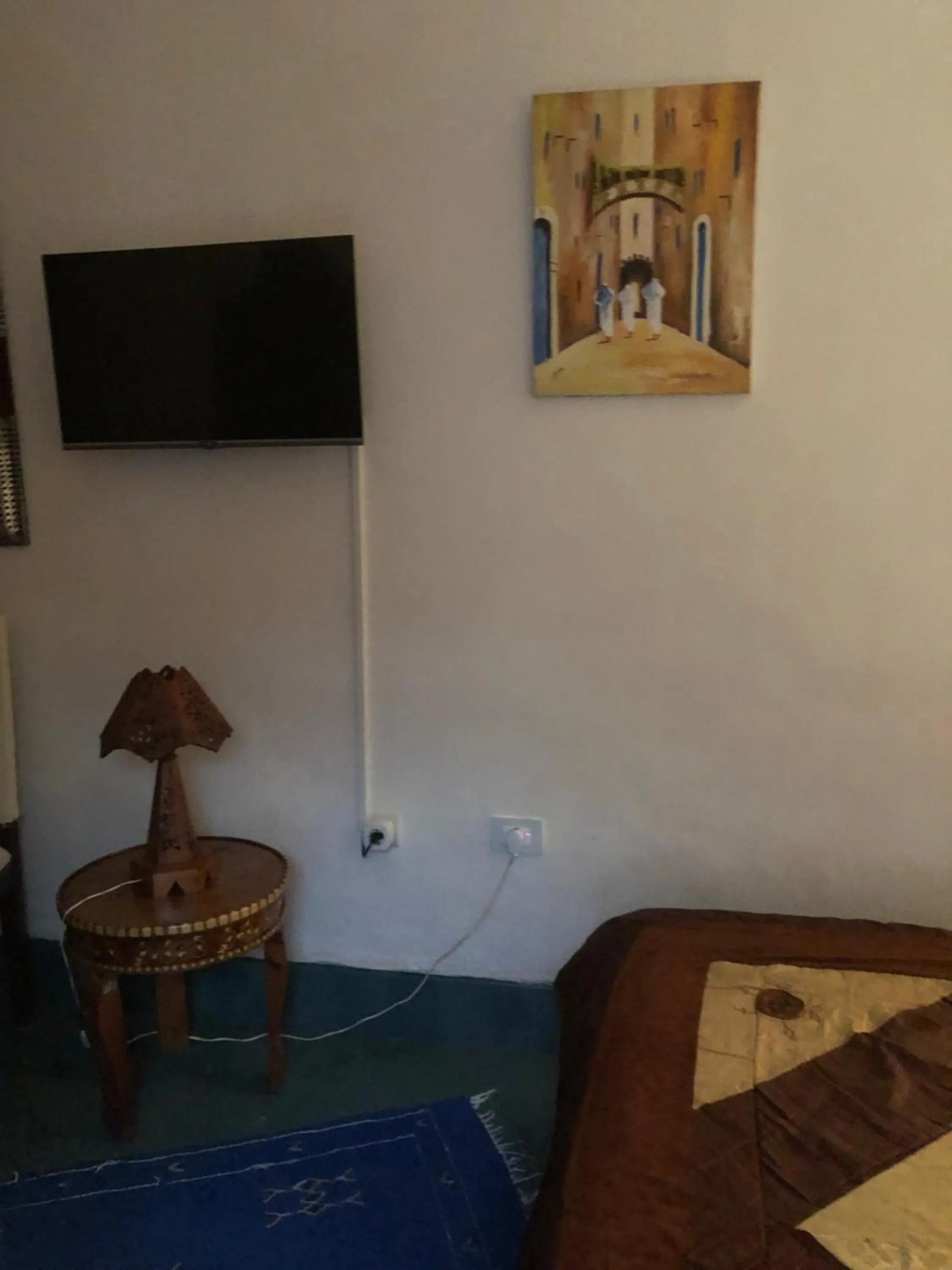 TV and multimedia in Riad Gloria