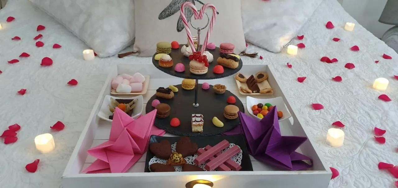 Meals in Au Charme de Pépiole