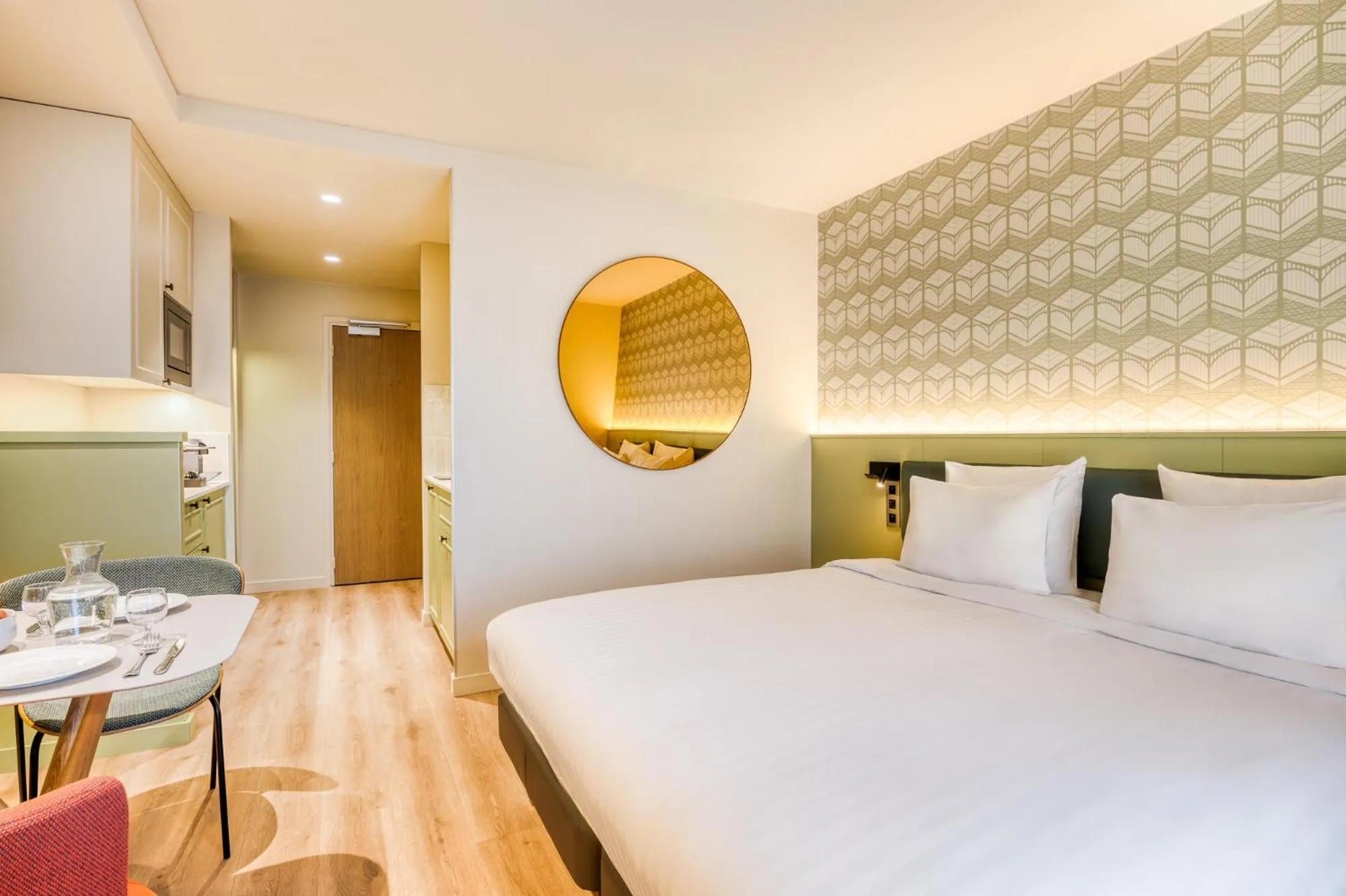 Bed in Citadines Les Halles Paris