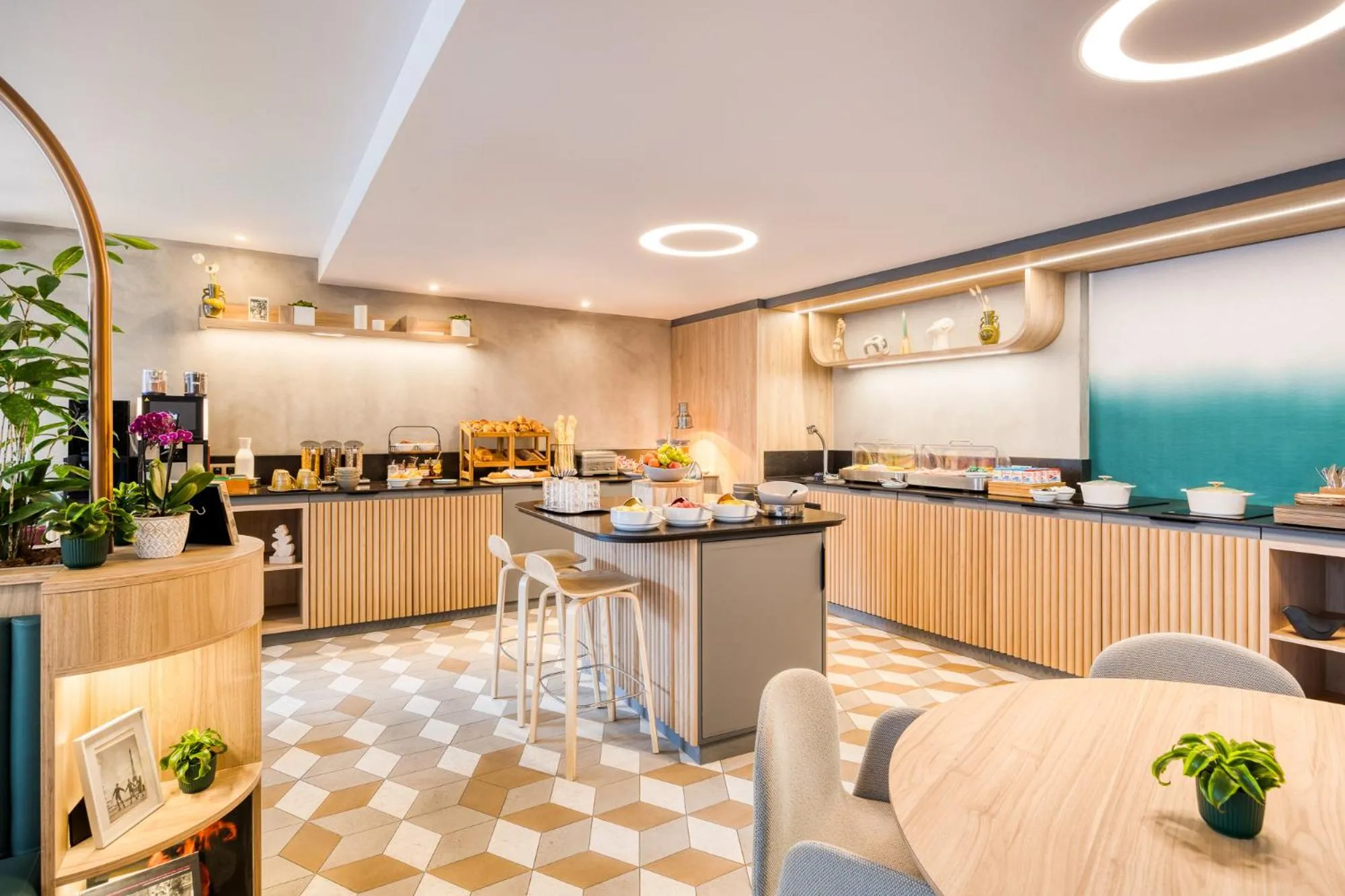 Food and drinks in Citadines Les Halles Paris