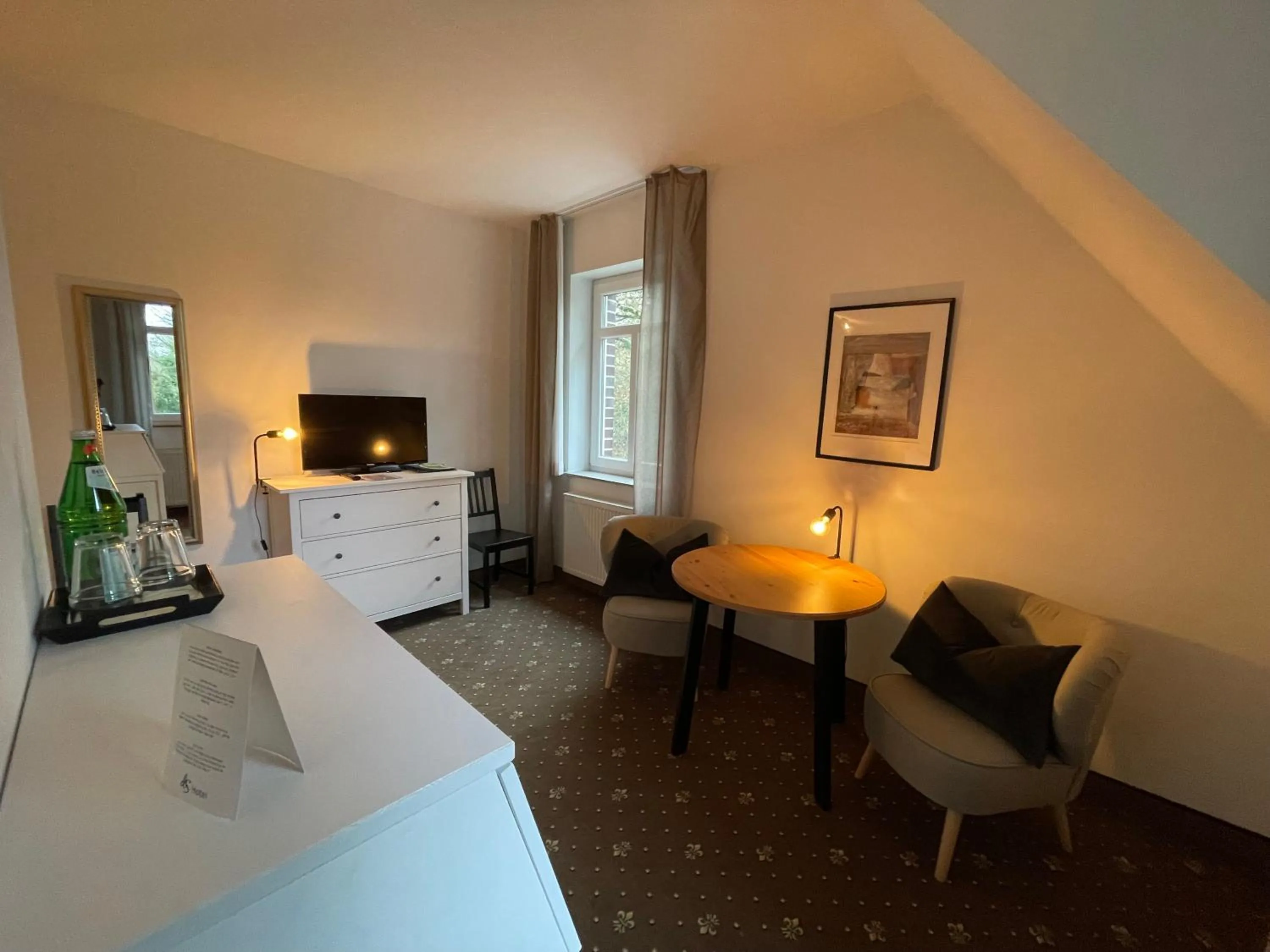 TV and multimedia, Bed in dS Hotel Gronau