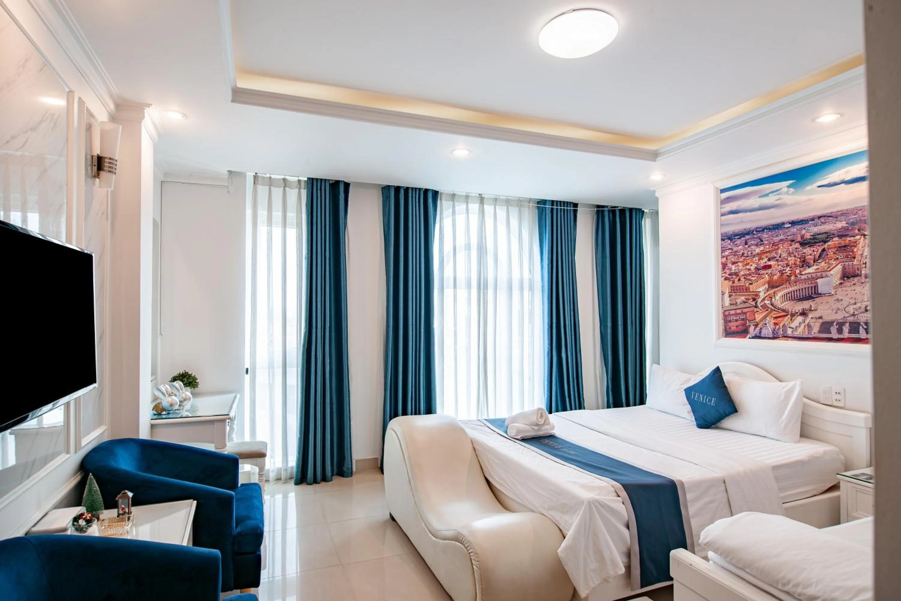 Bedroom in Venice Hotel