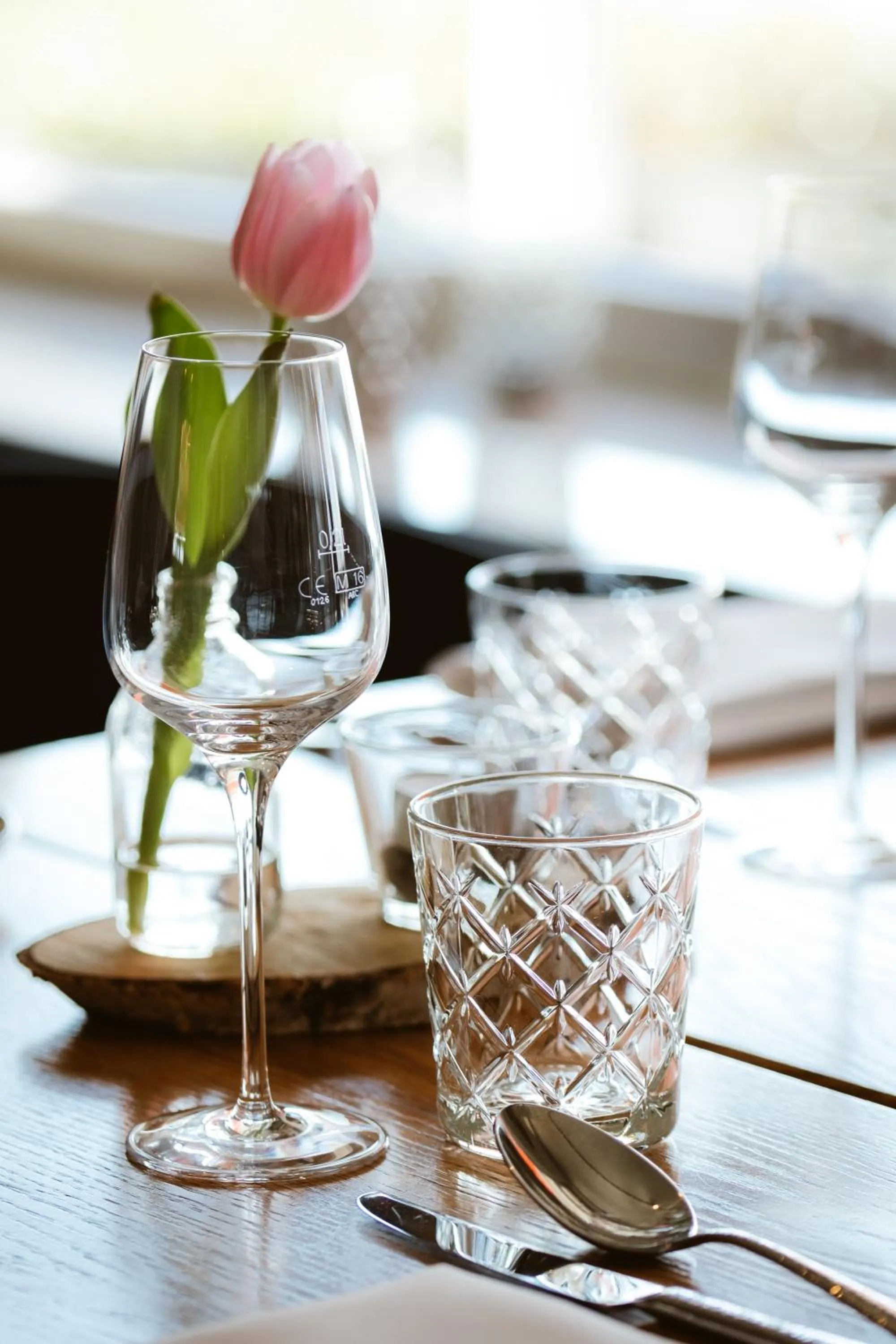 Restaurant/places to eat in Hotel Rheinpromenade8