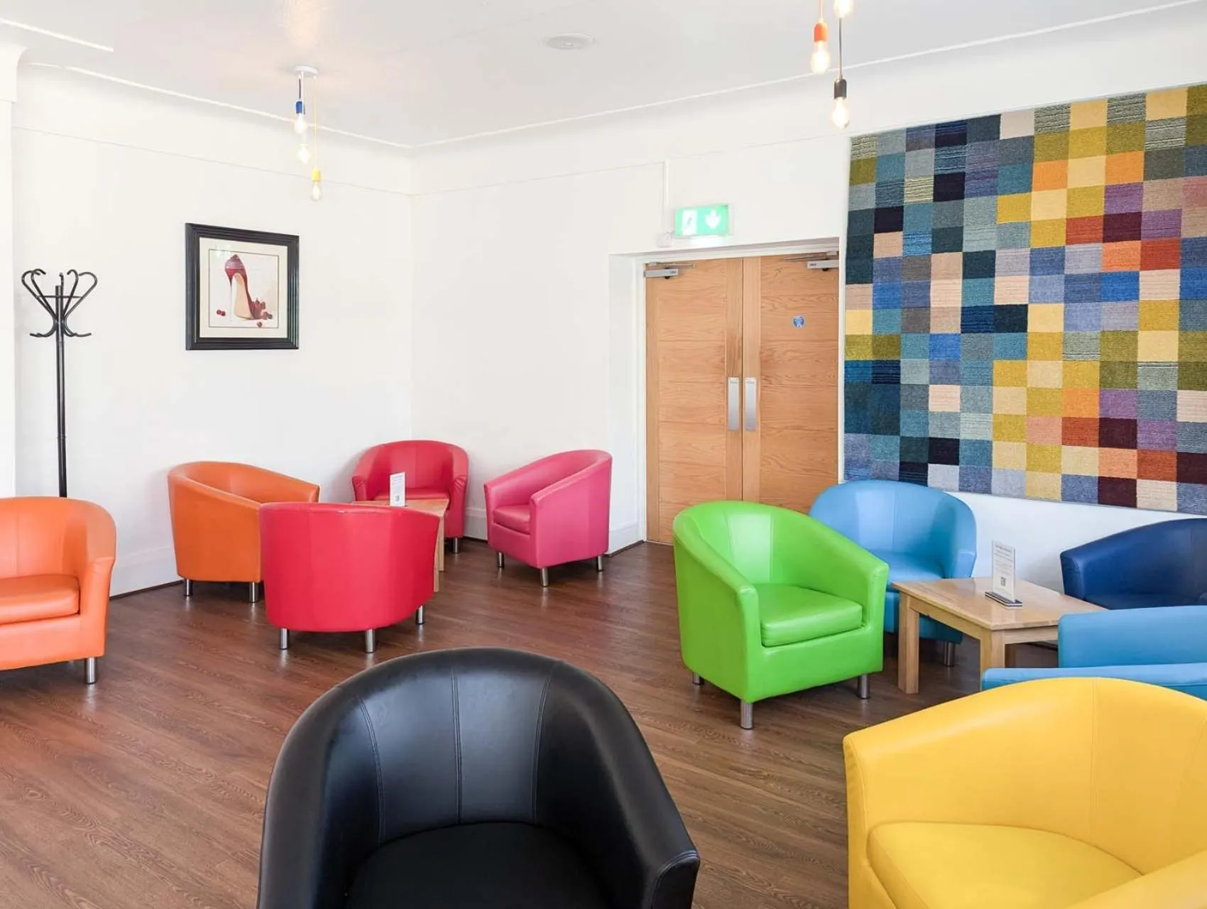 Seating area in Oriel Hotel