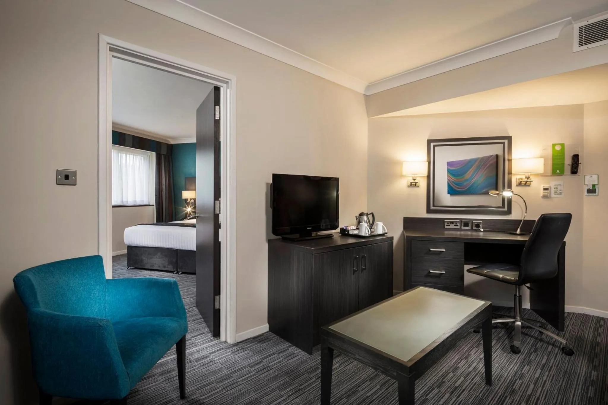 Bedroom, Bed in Holiday Inn London Gatwick - Worth by IHG