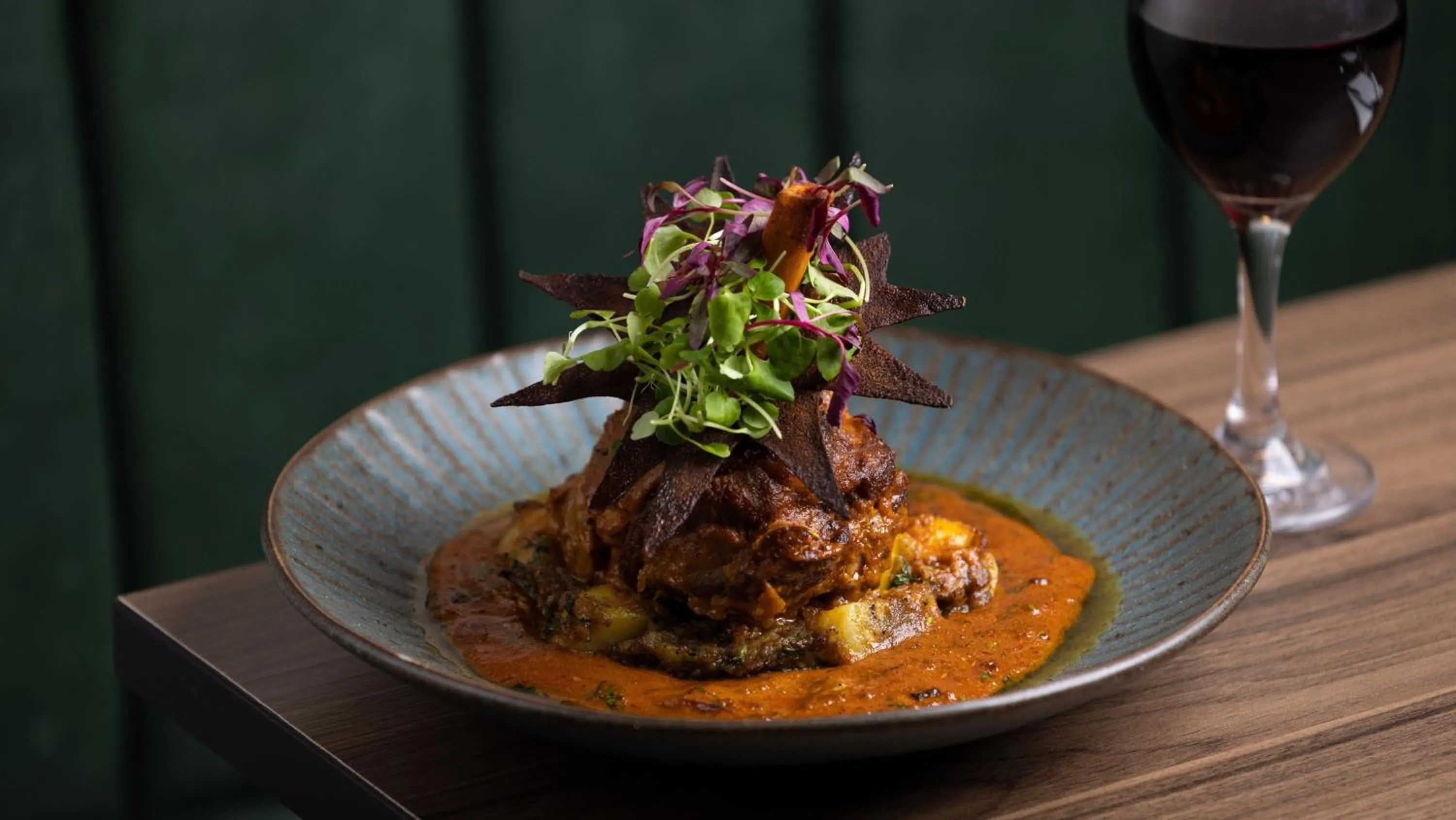 Restaurant/places to eat in Holiday Inn London Gatwick - Worth by IHG