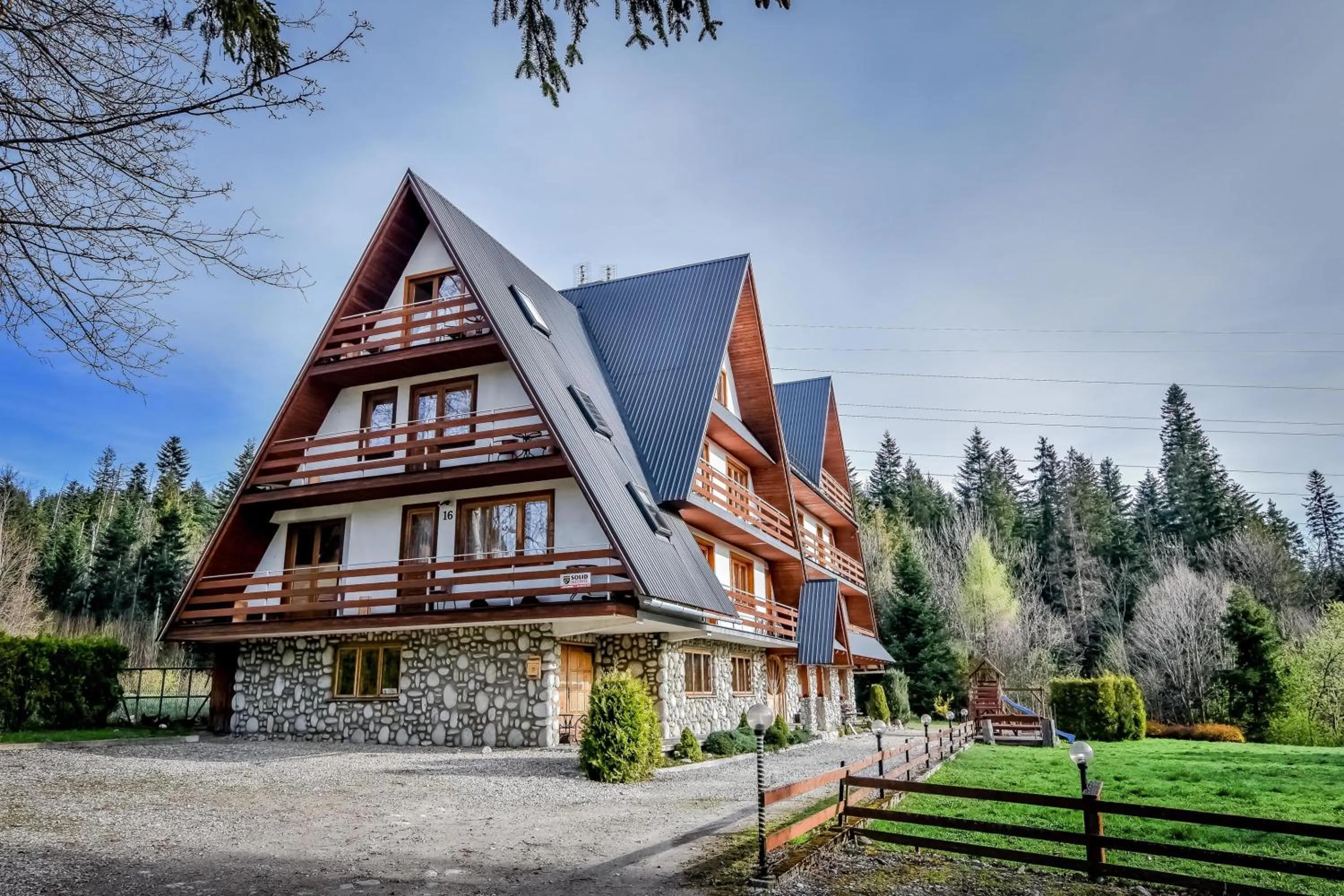 Property building in U Króla