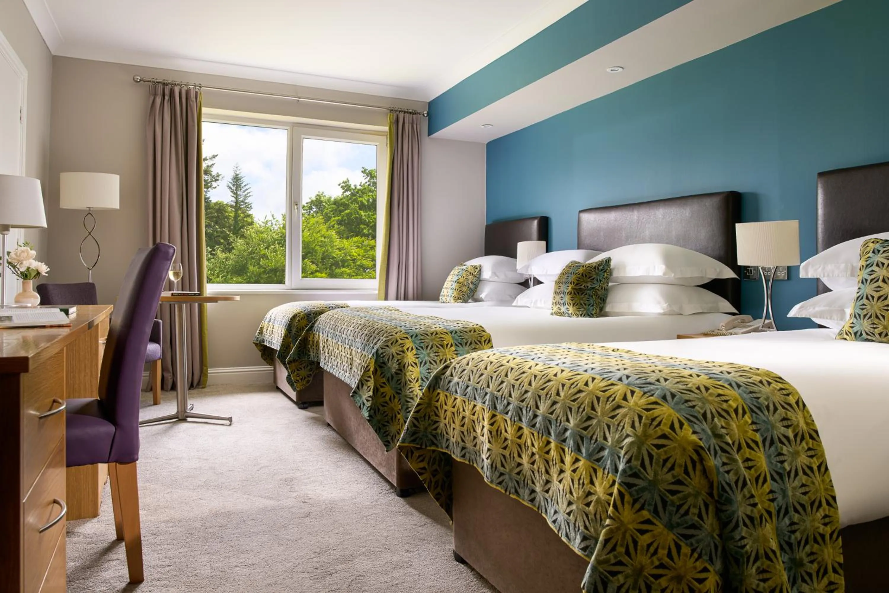 Family, Bed in The Inn at Dromoland